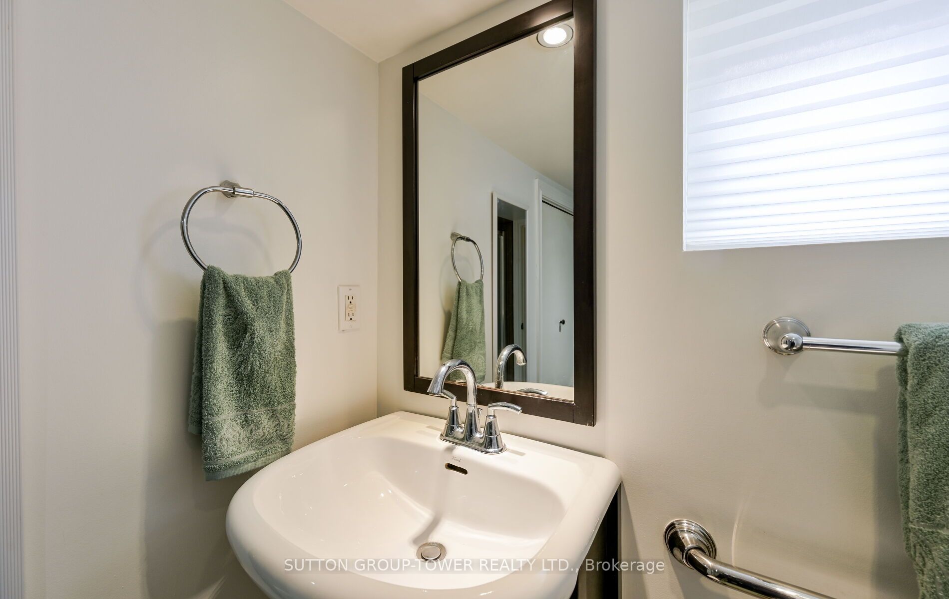550 Glen Park Avenue Property Photo 39