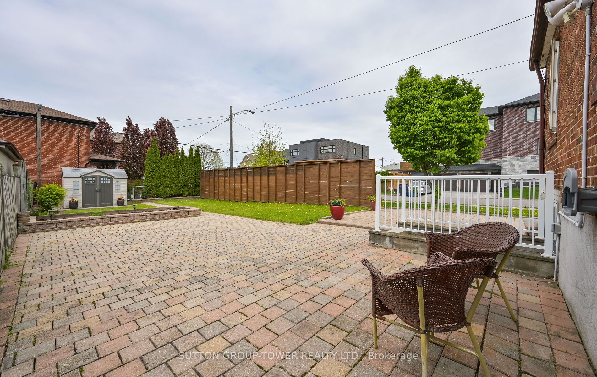 550 Glen Park Avenue Property Photo 44