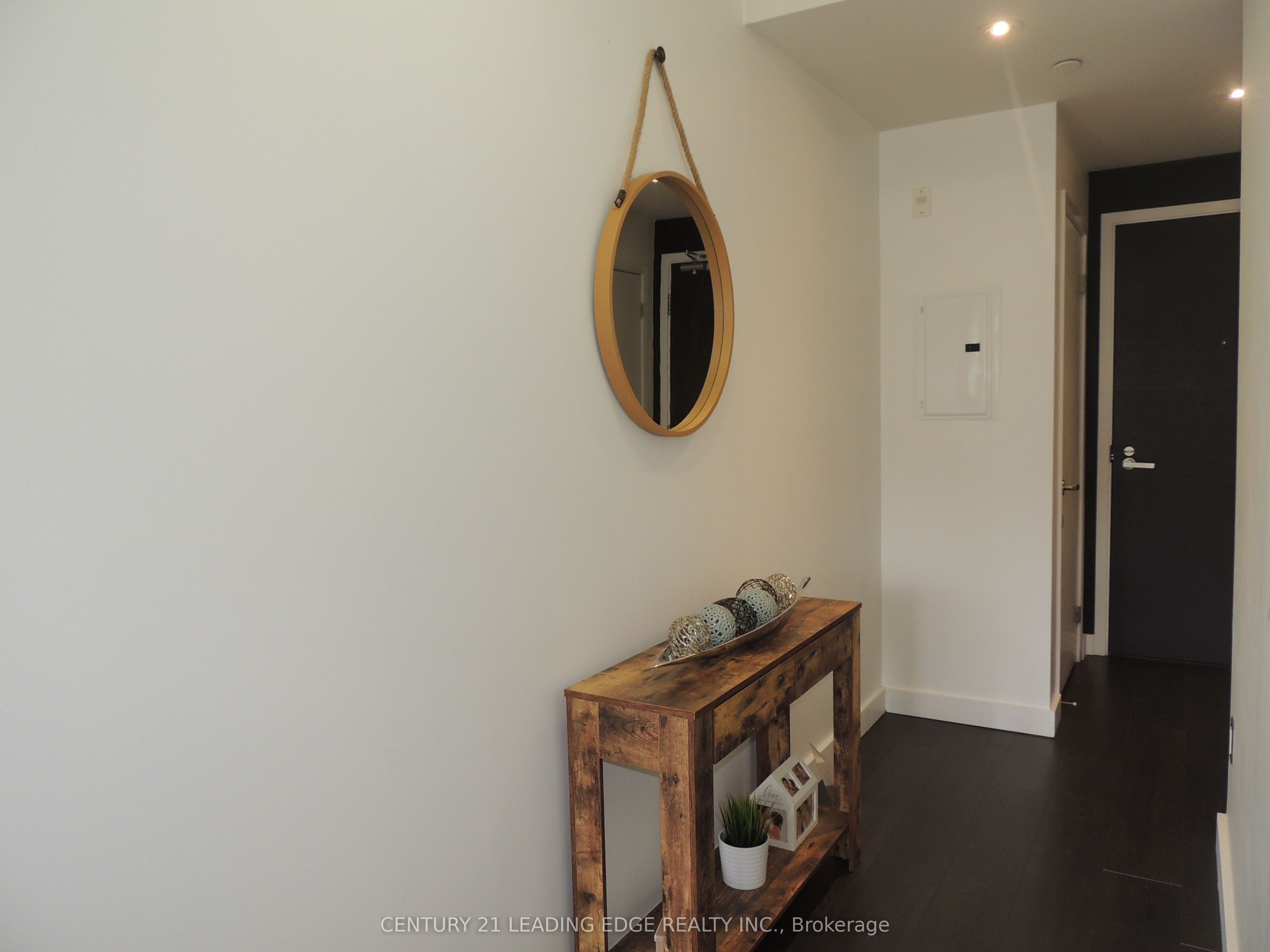 #214 - 5005 Harvard Road Property Photo 5