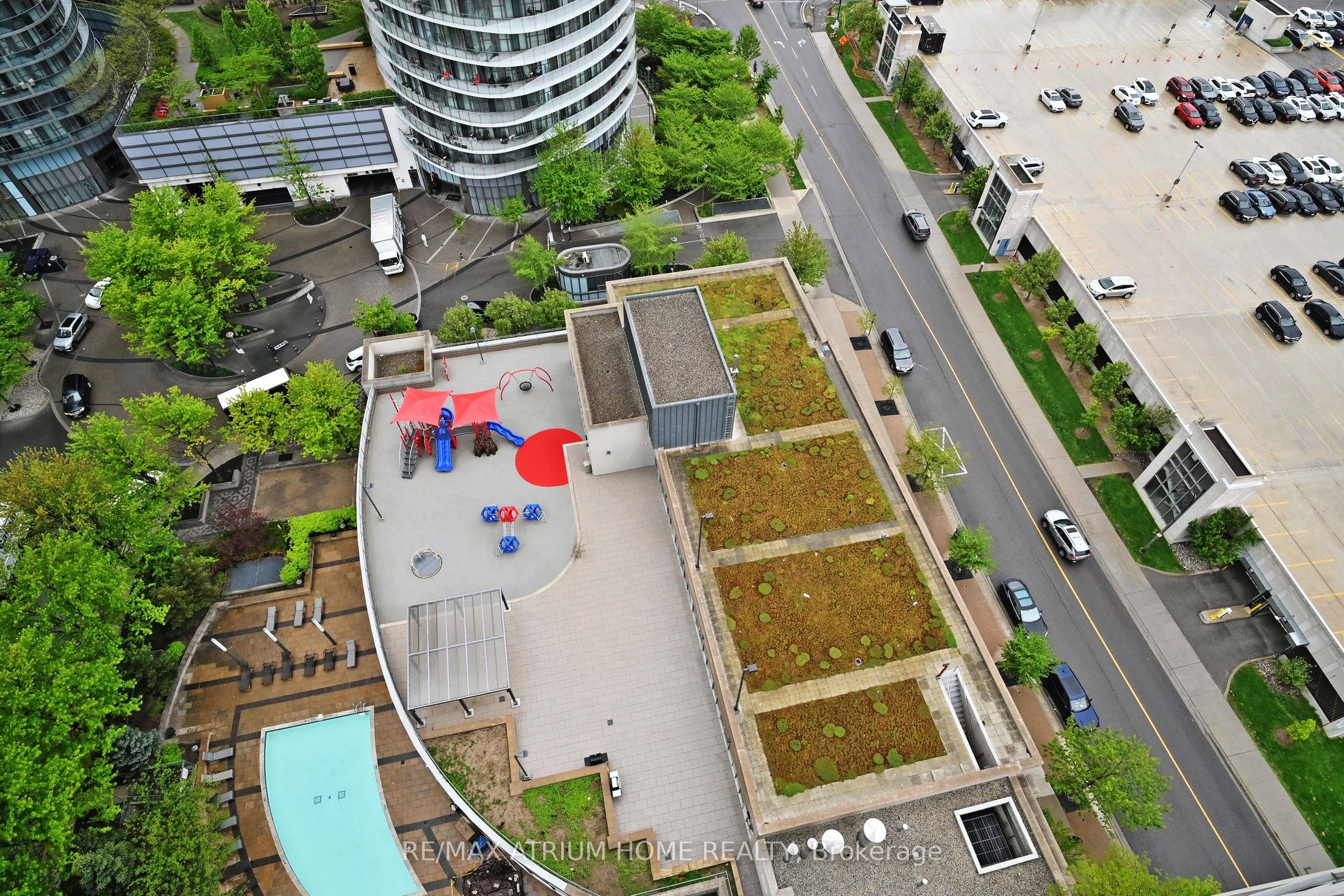 #1808 - 80 Absolute Avenue Property Photo 18