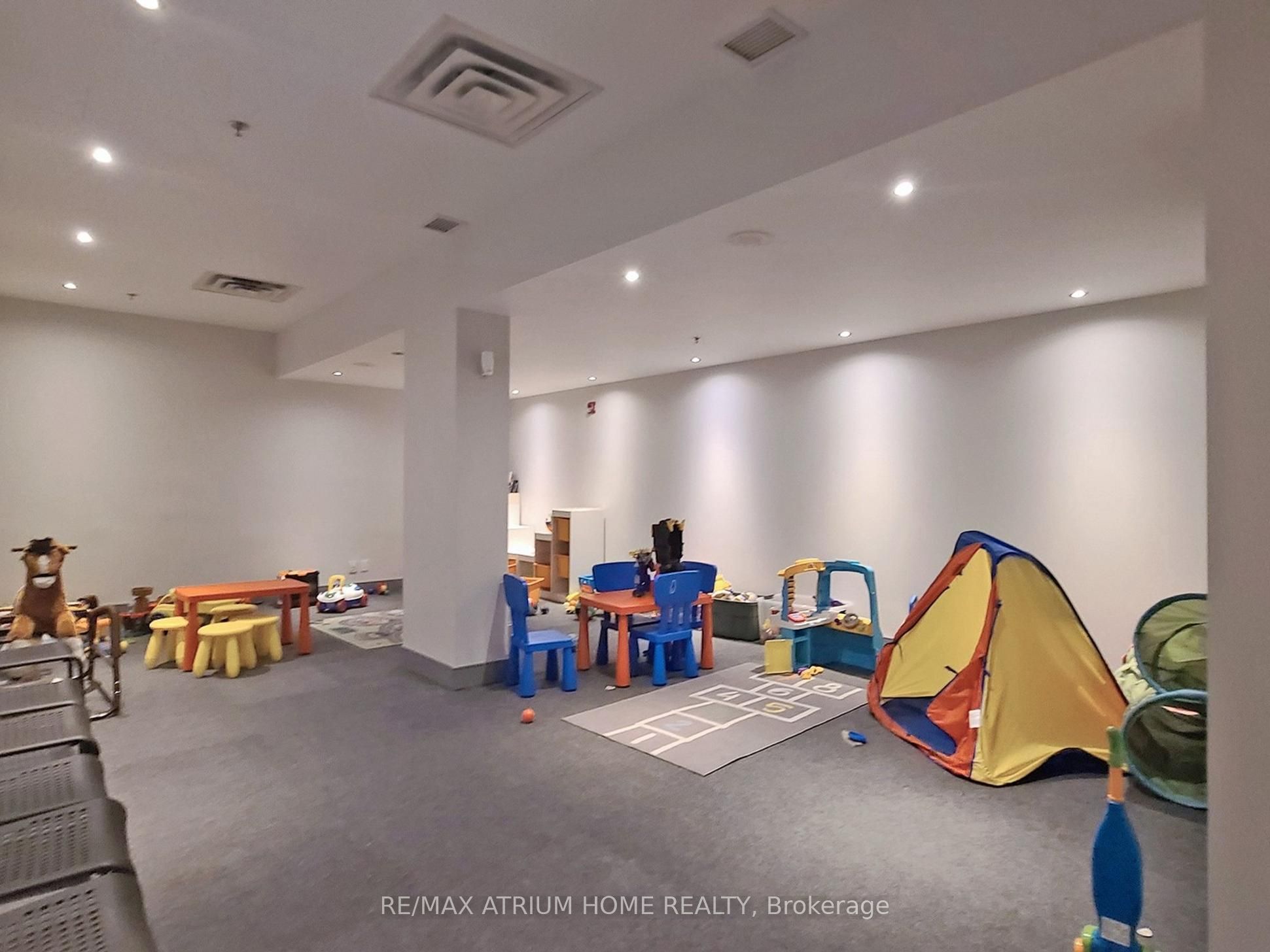 #1808 - 80 Absolute Avenue Property Photo 22
