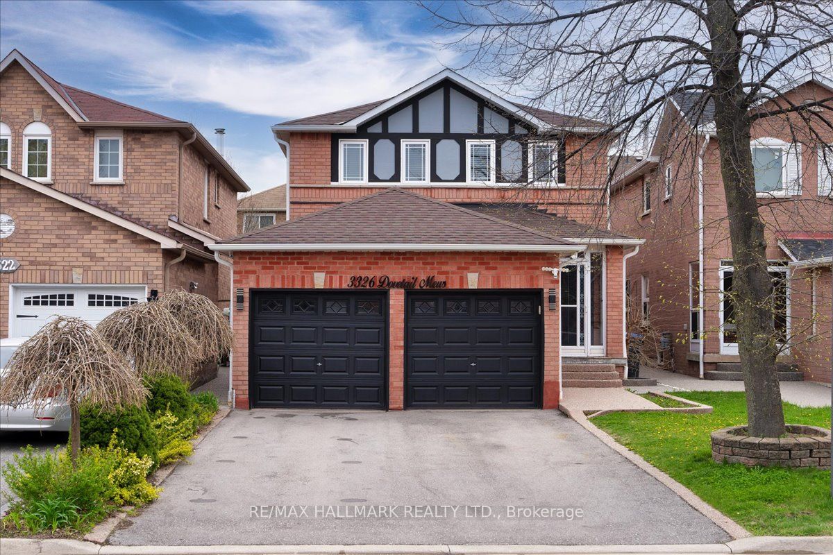 3326 Dovetail Mews Property Photo