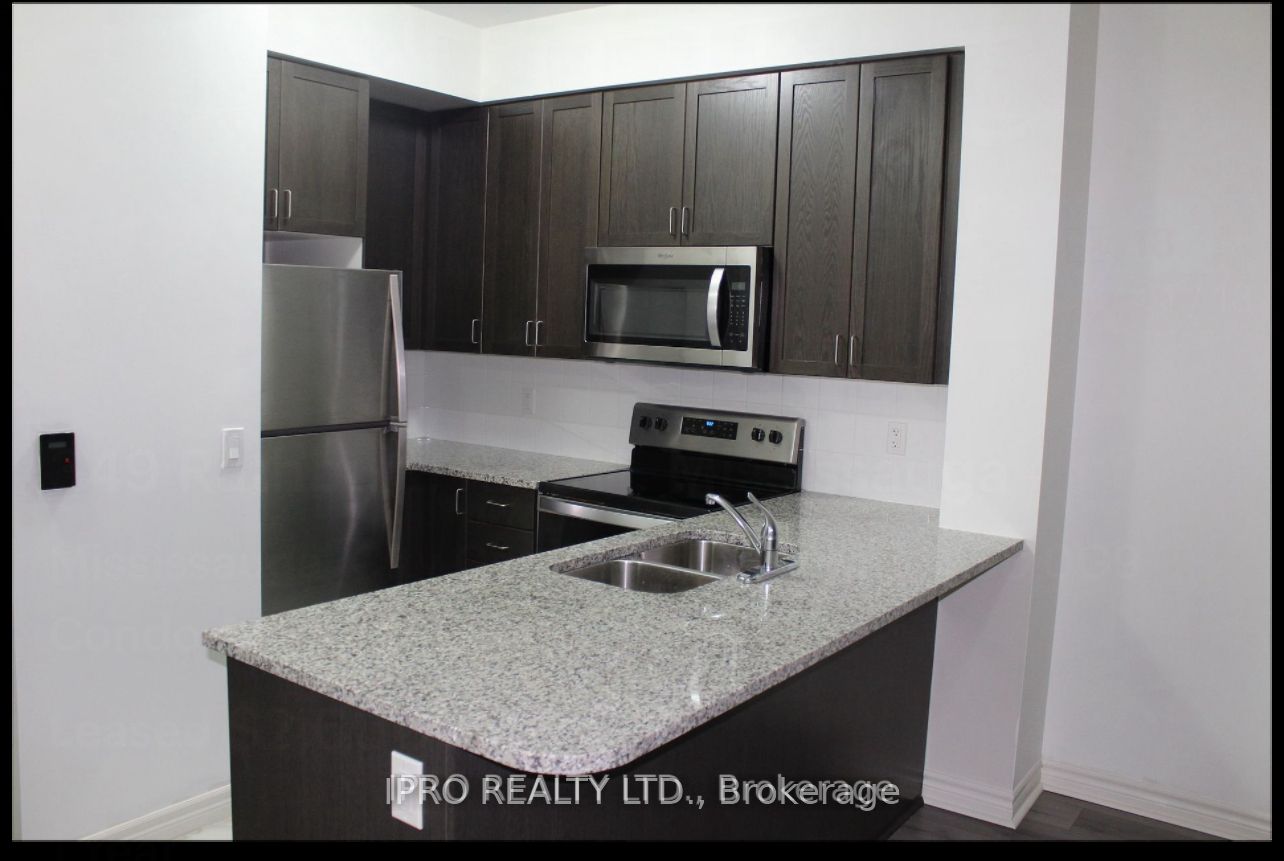 #611 - 349 Rathburn Road Property Photo 3