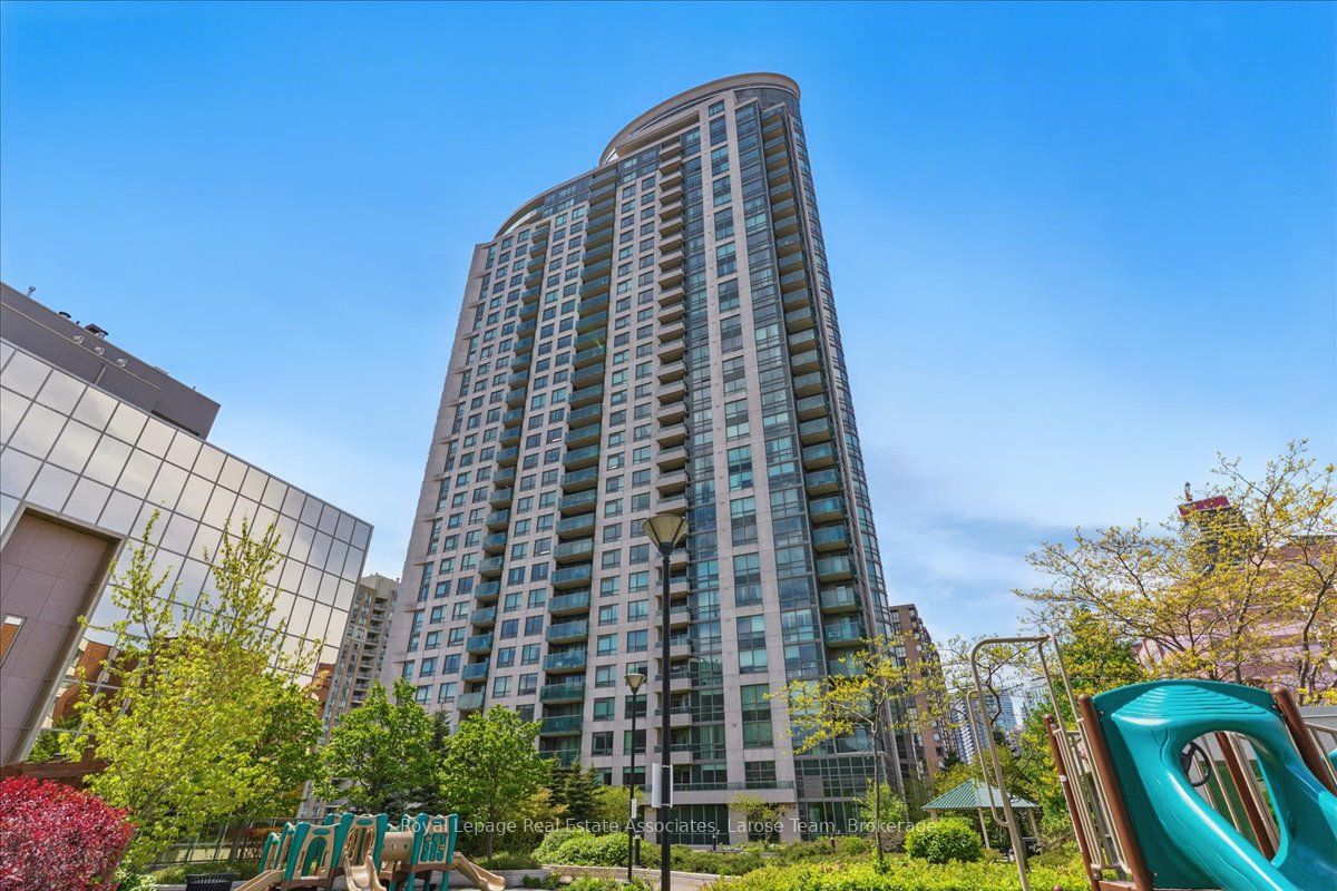 #3701 - 208 Enfield Place Property Photo 1