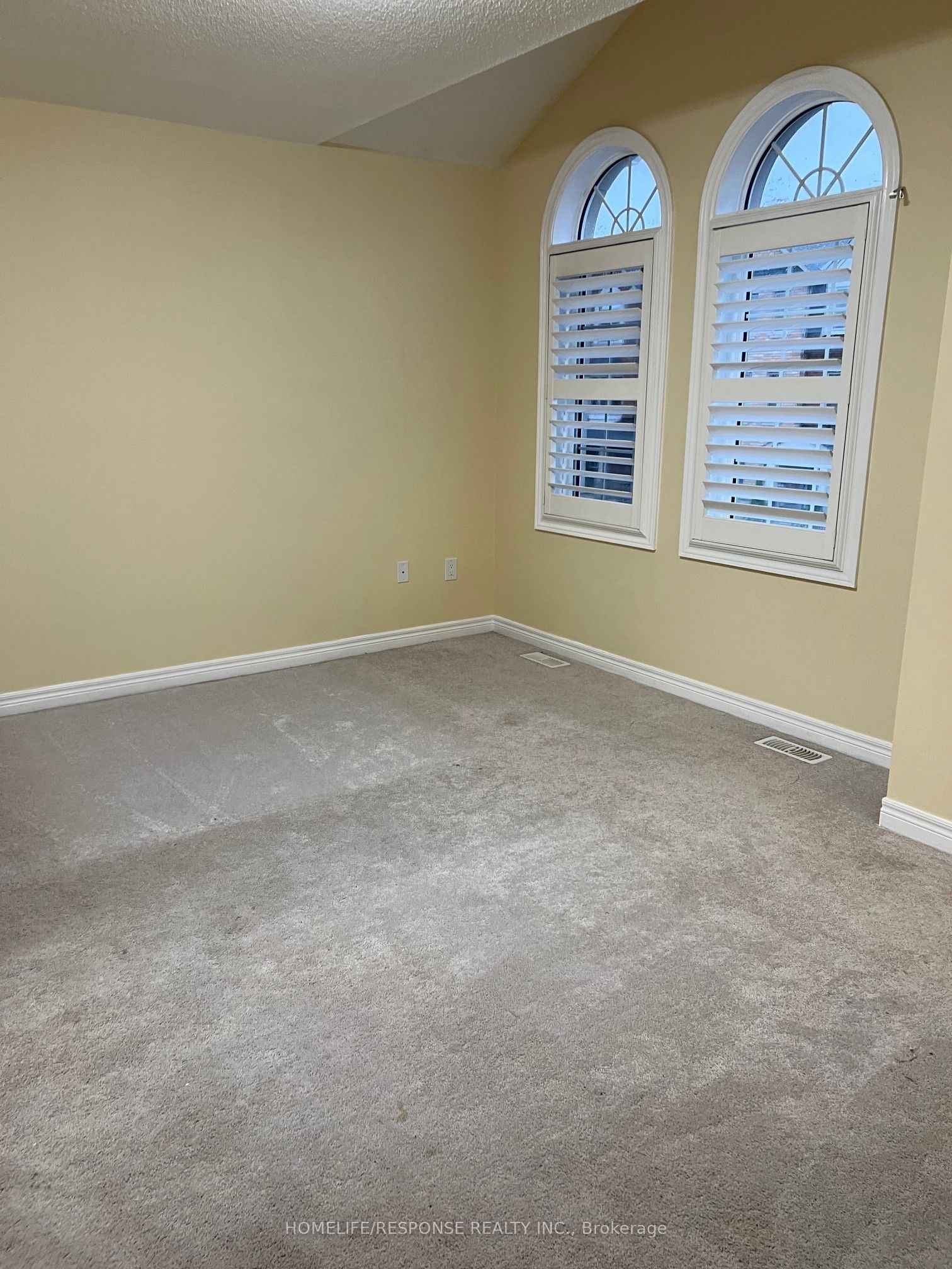 18 Fresnel Road Property Photo 14