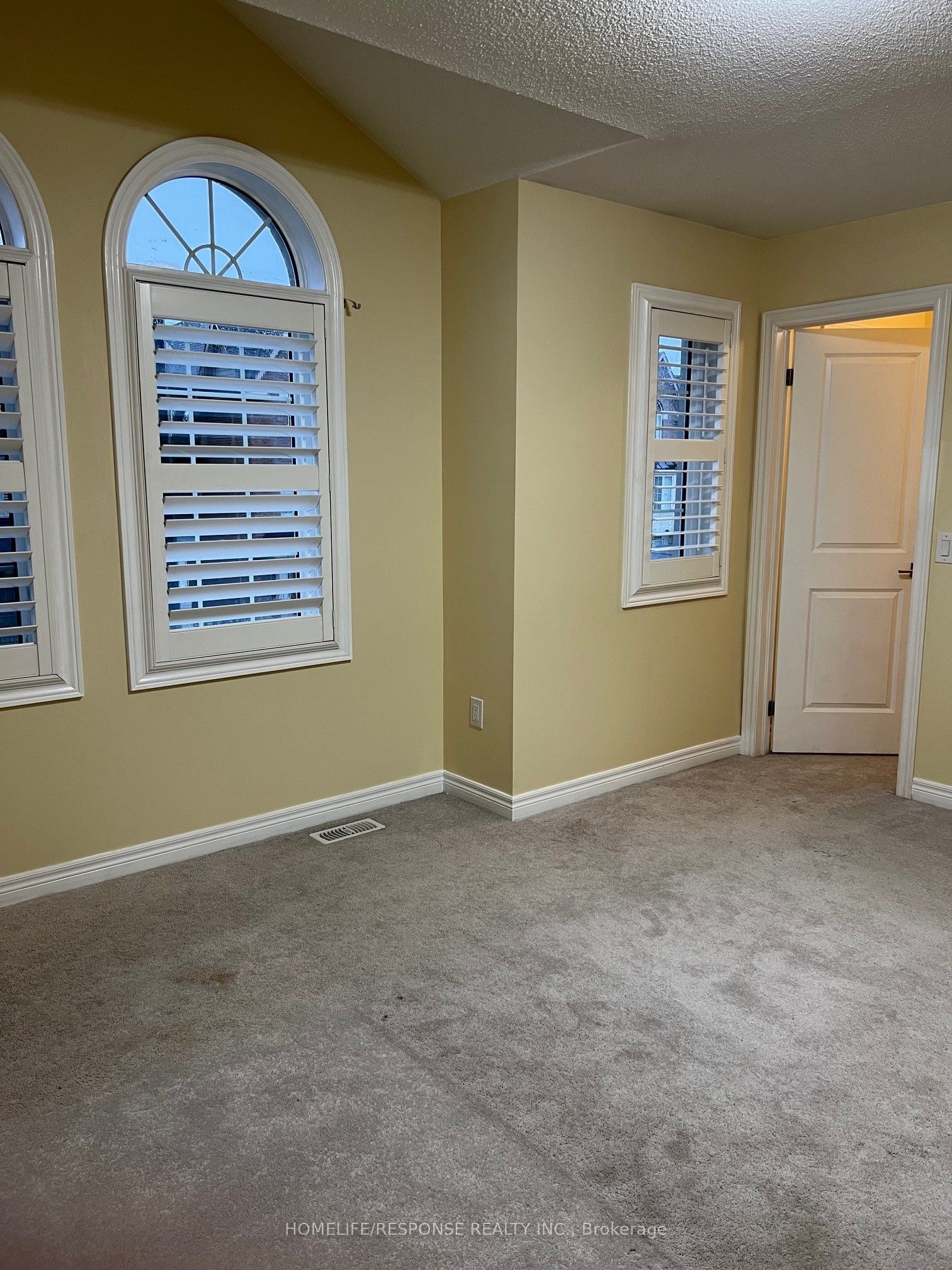 18 Fresnel Road Property Photo 16