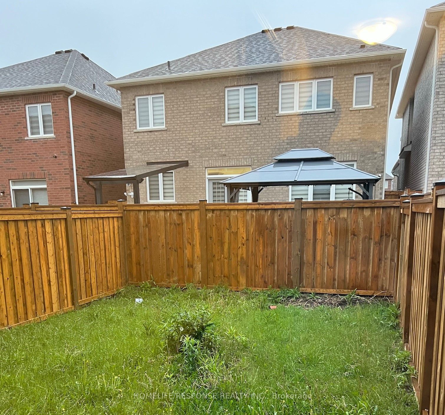 18 Fresnel Road Property Photo 22