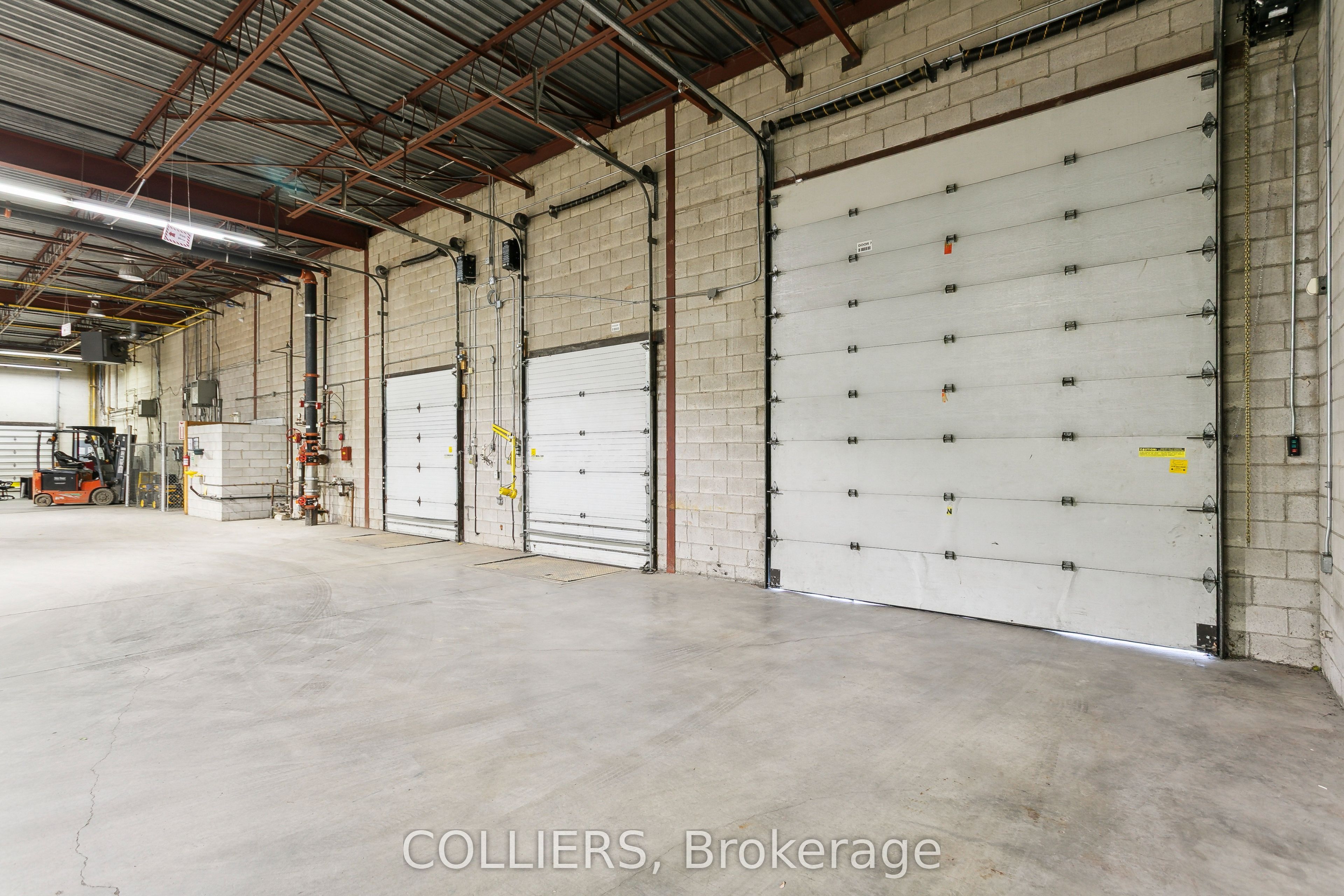 1040 Jayson Ct Property Photo 13