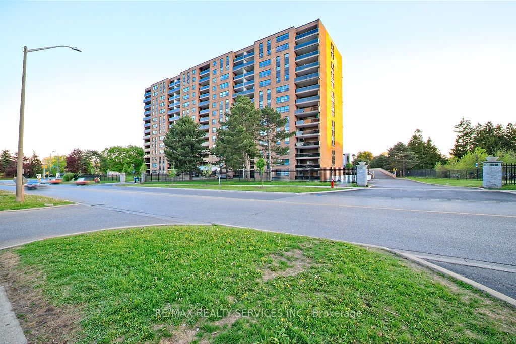 #714 - 4 Lisa Street Property Photo 3