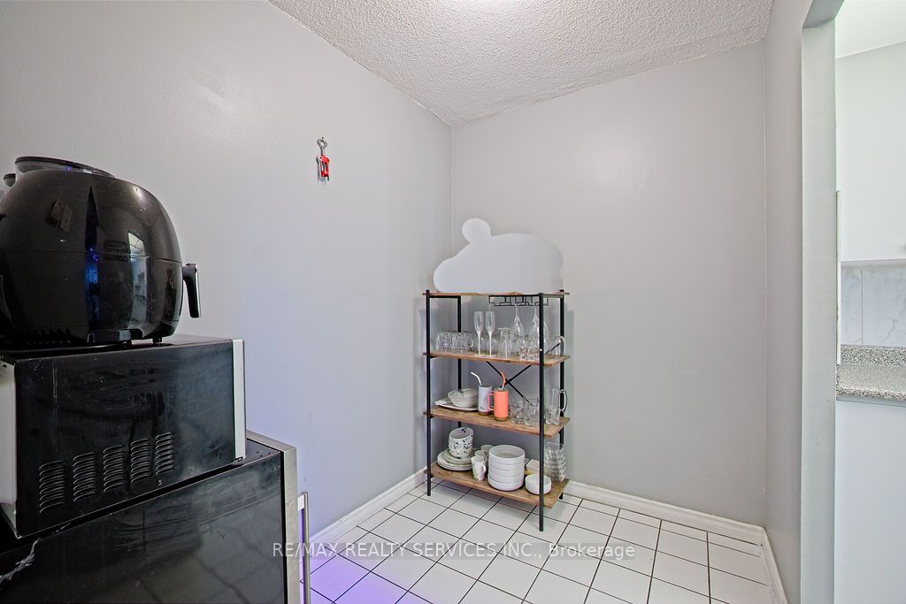 #714 - 4 Lisa Street Property Photo 9