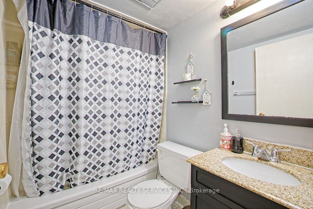 #714 - 4 Lisa Street Property Photo 23