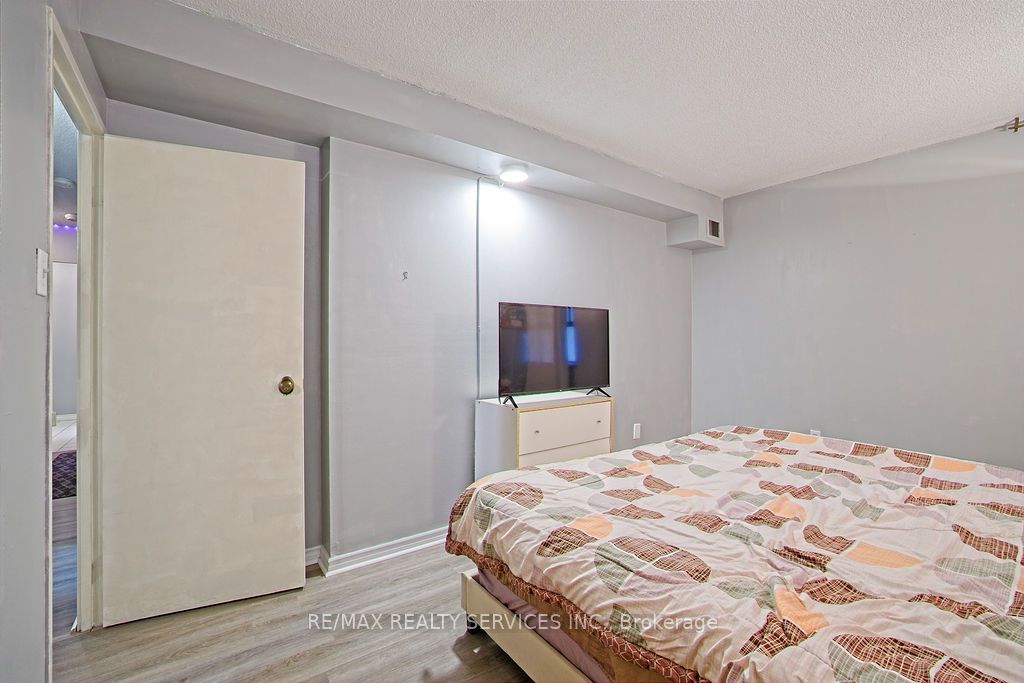#714 - 4 Lisa Street Property Photo 24