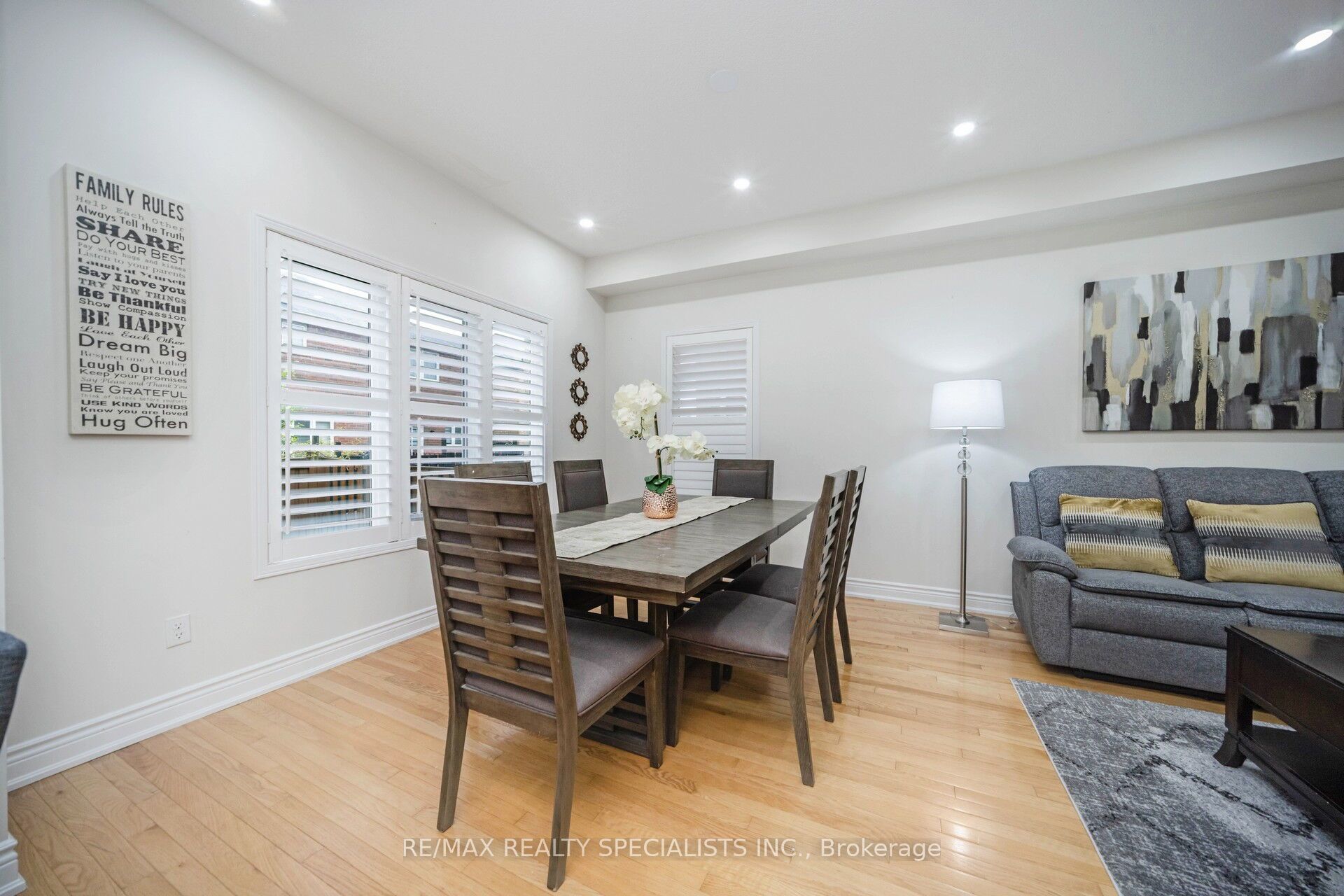 227 Valleyway Drive Property Photo 10