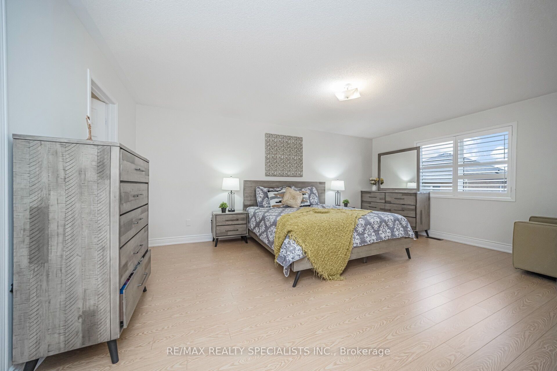 227 Valleyway Drive Property Photo 23