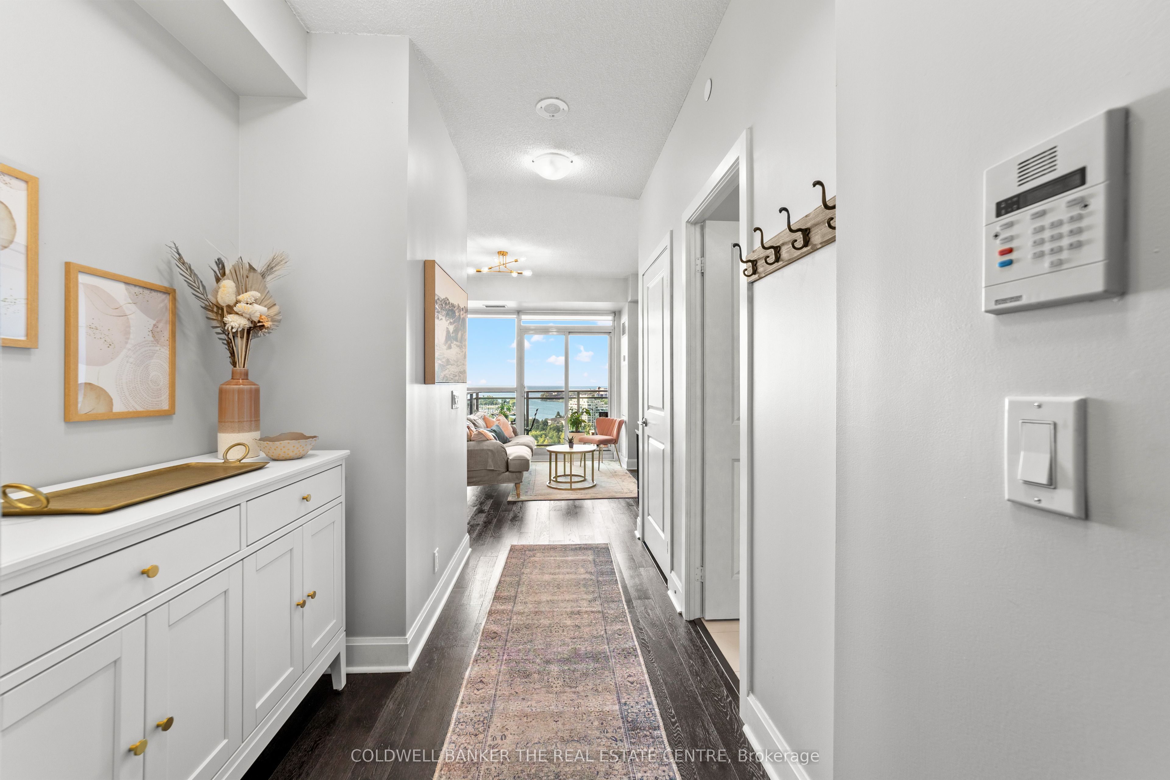#1611 - 33 Shore Breeze Drive Property Photo 13