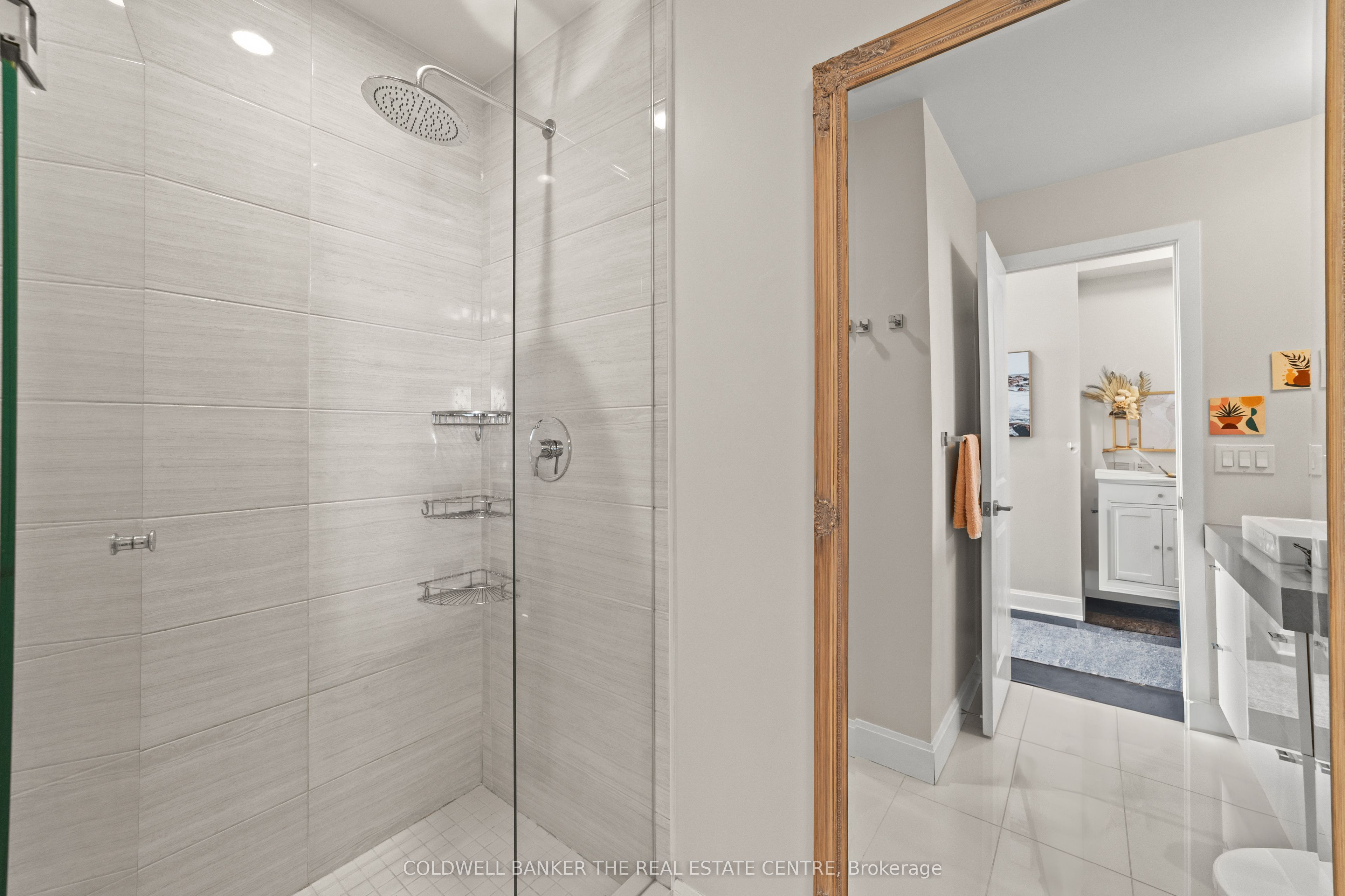 #1611 - 33 Shore Breeze Drive Property Photo 18