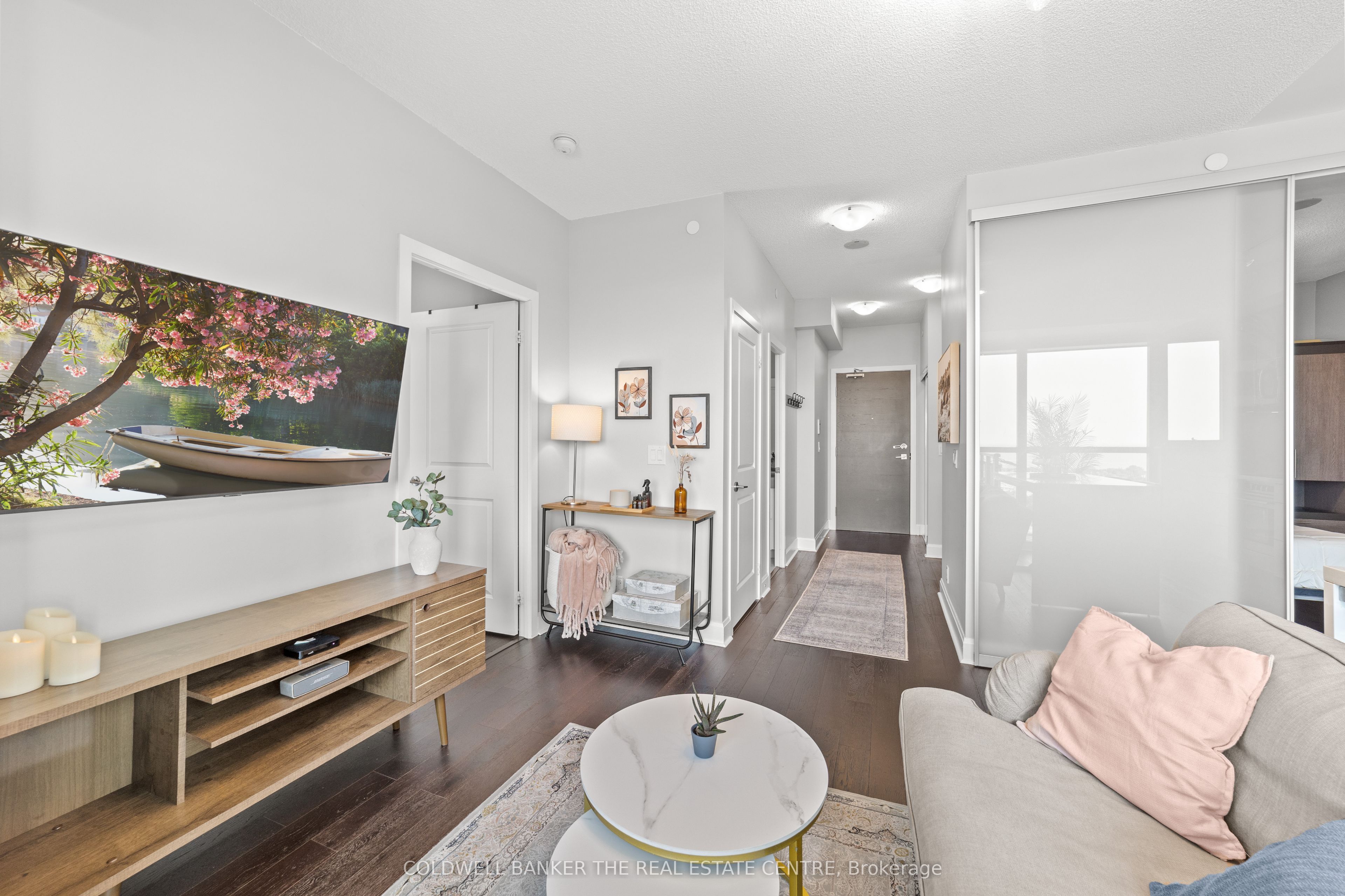 #1611 - 33 Shore Breeze Drive Property Photo 20