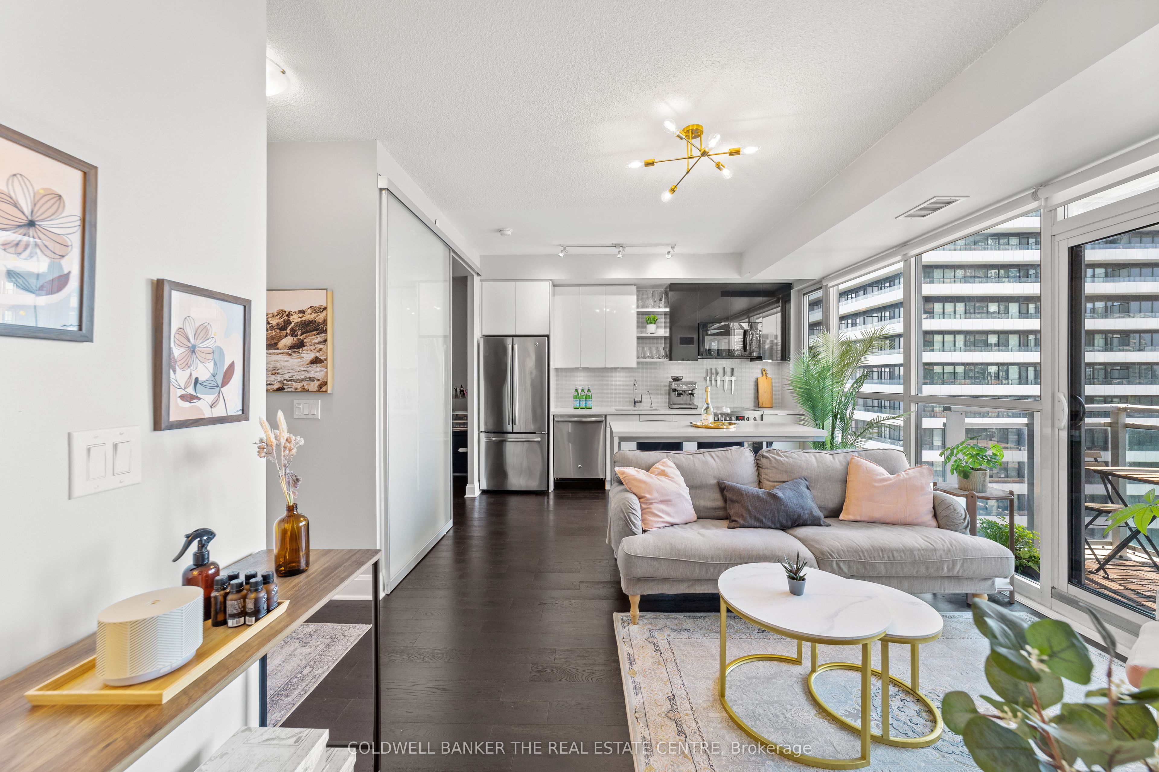 #1611 - 33 Shore Breeze Drive Property Photo 23