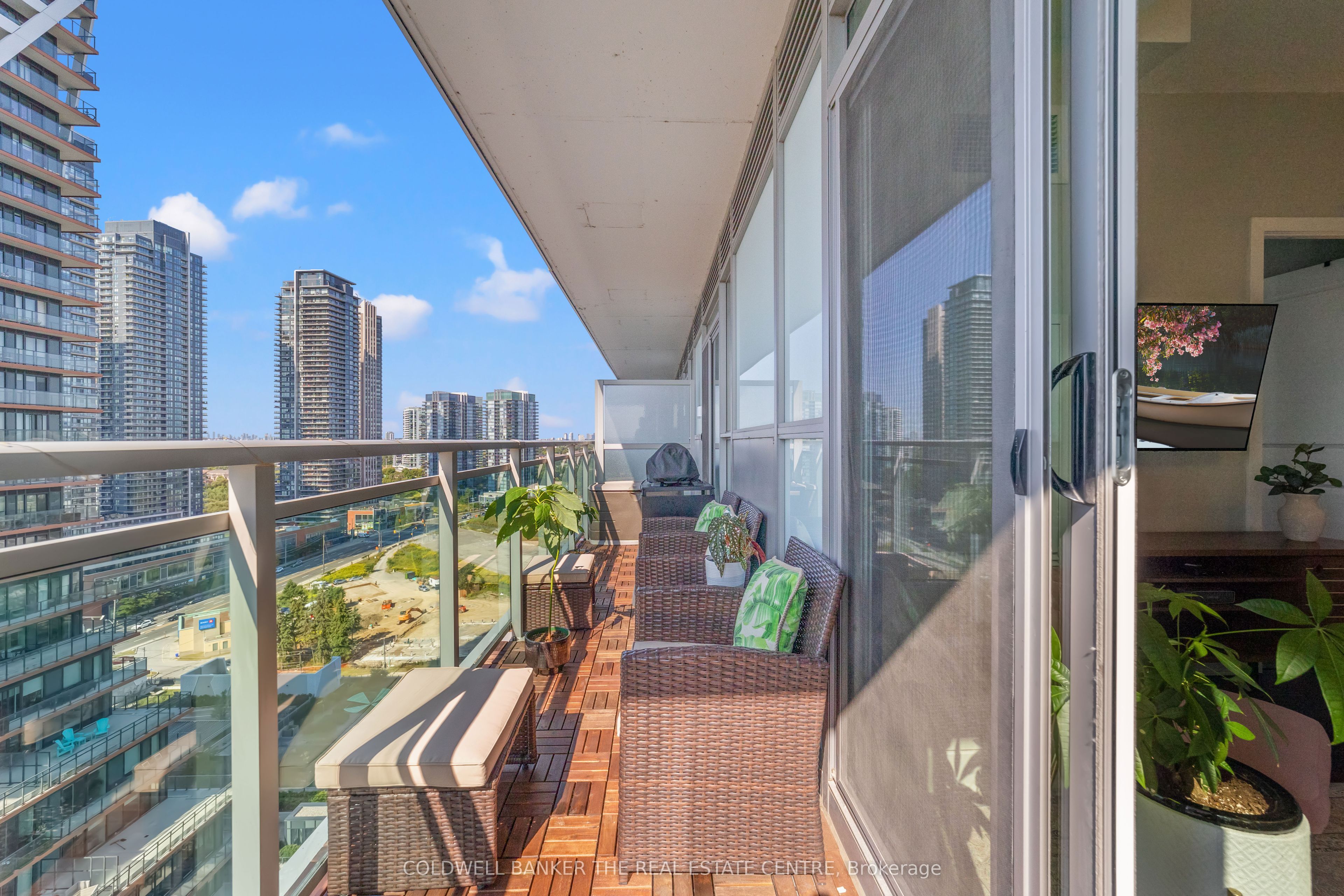 #1611 - 33 Shore Breeze Drive Property Photo 49