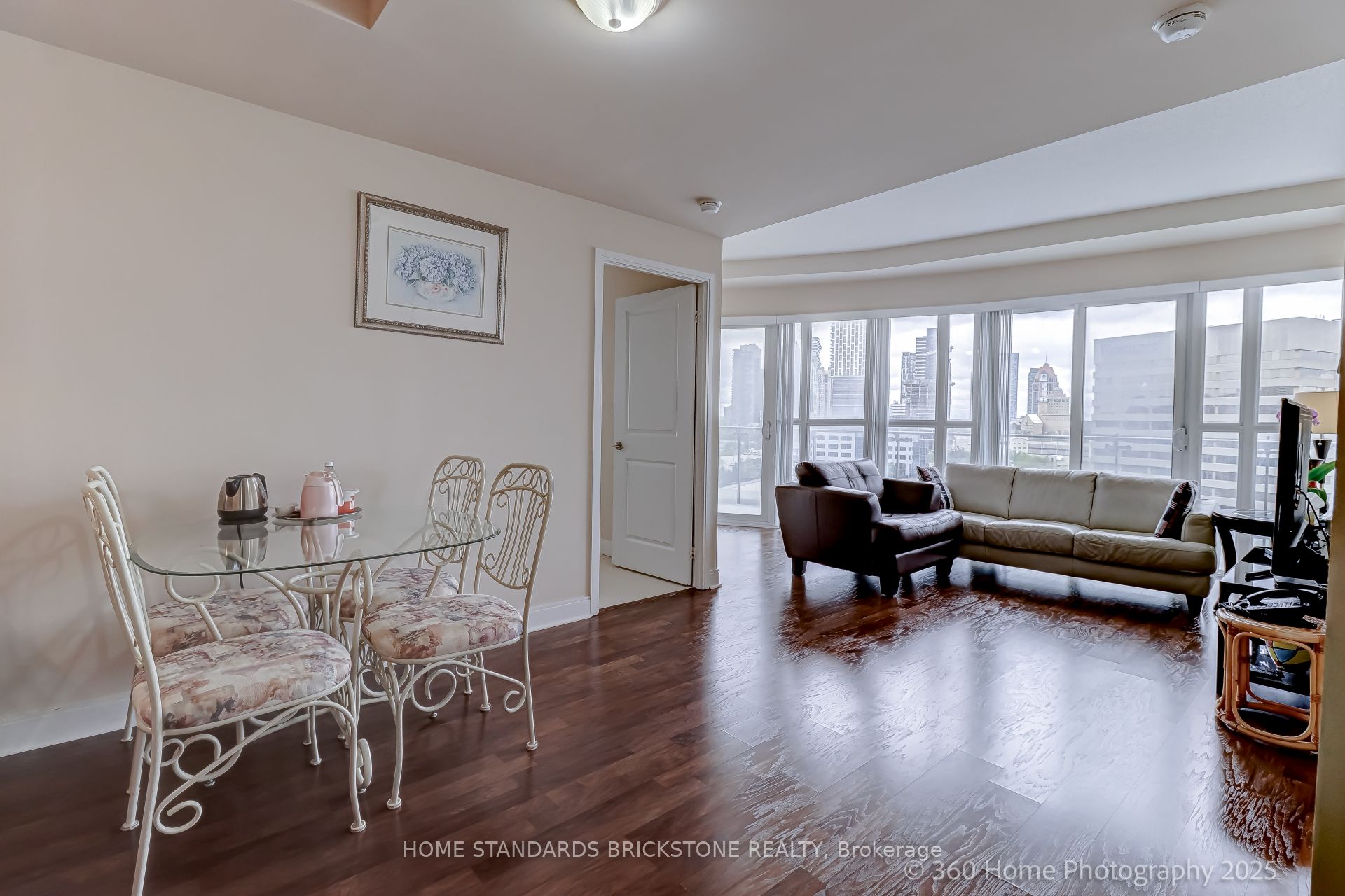 50 Absolute Avenue 1106 Property Photo 1