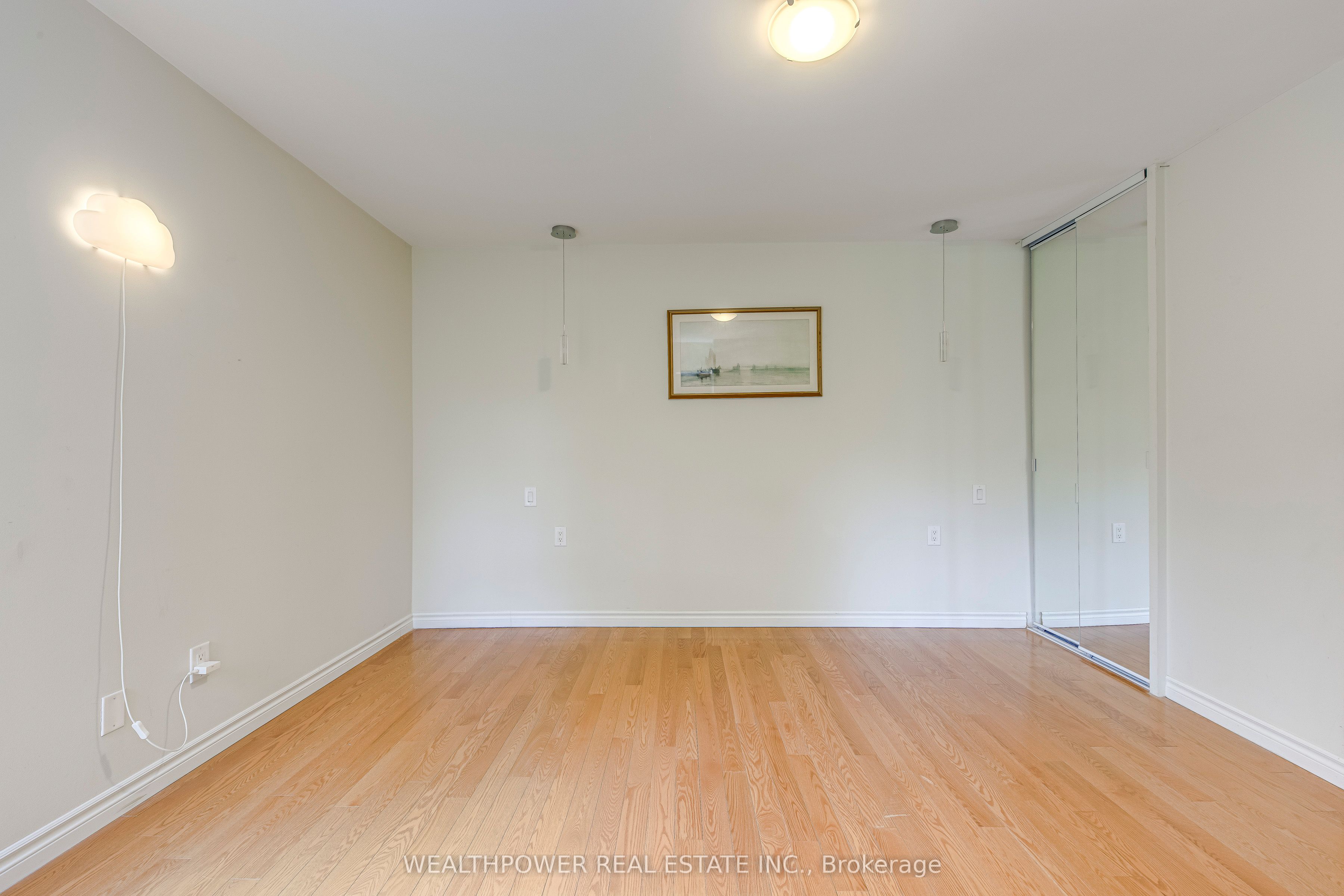 1250 Marlborough Court 25 Property Photo 26