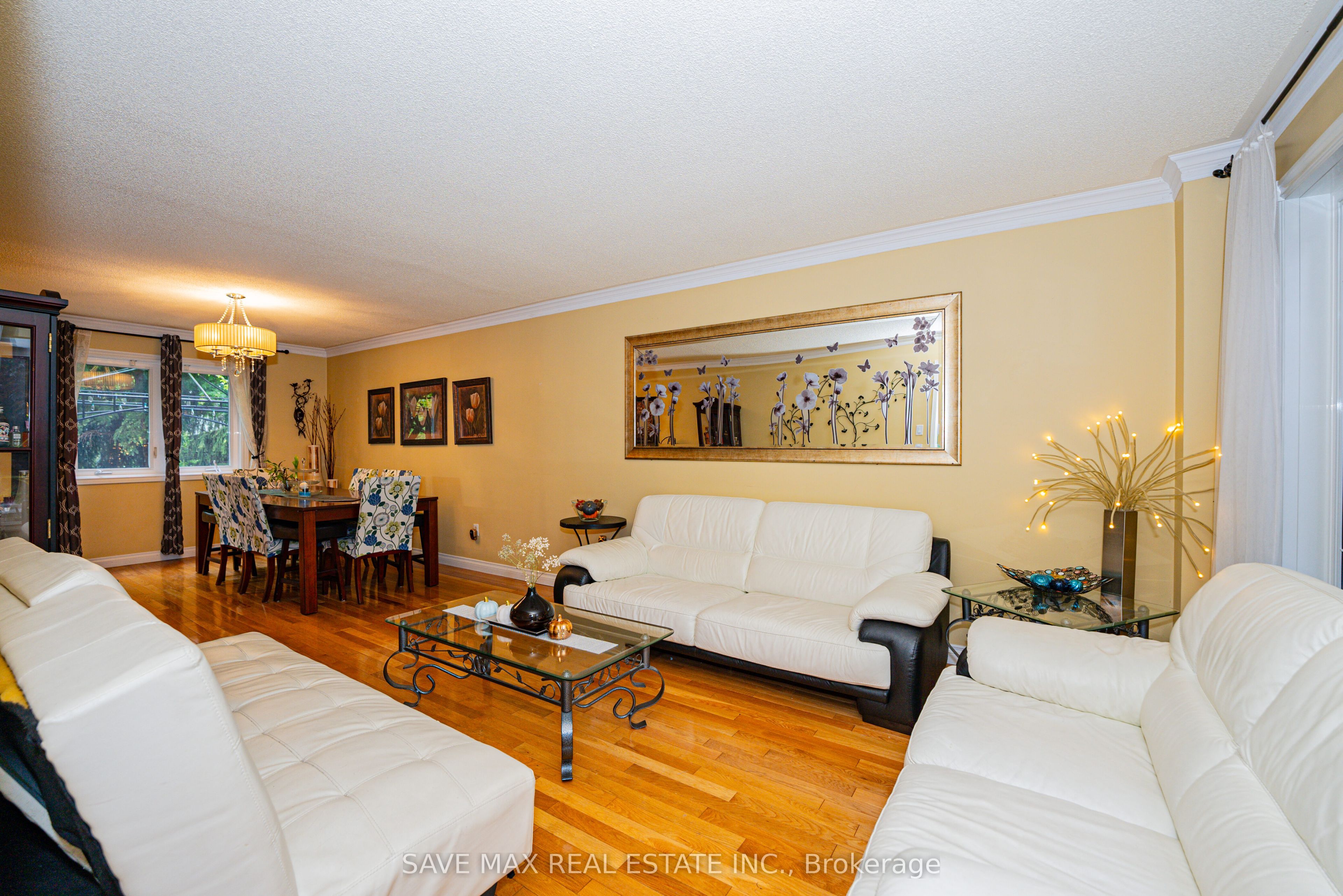 62 Laurelcrest Street Property Photo 4