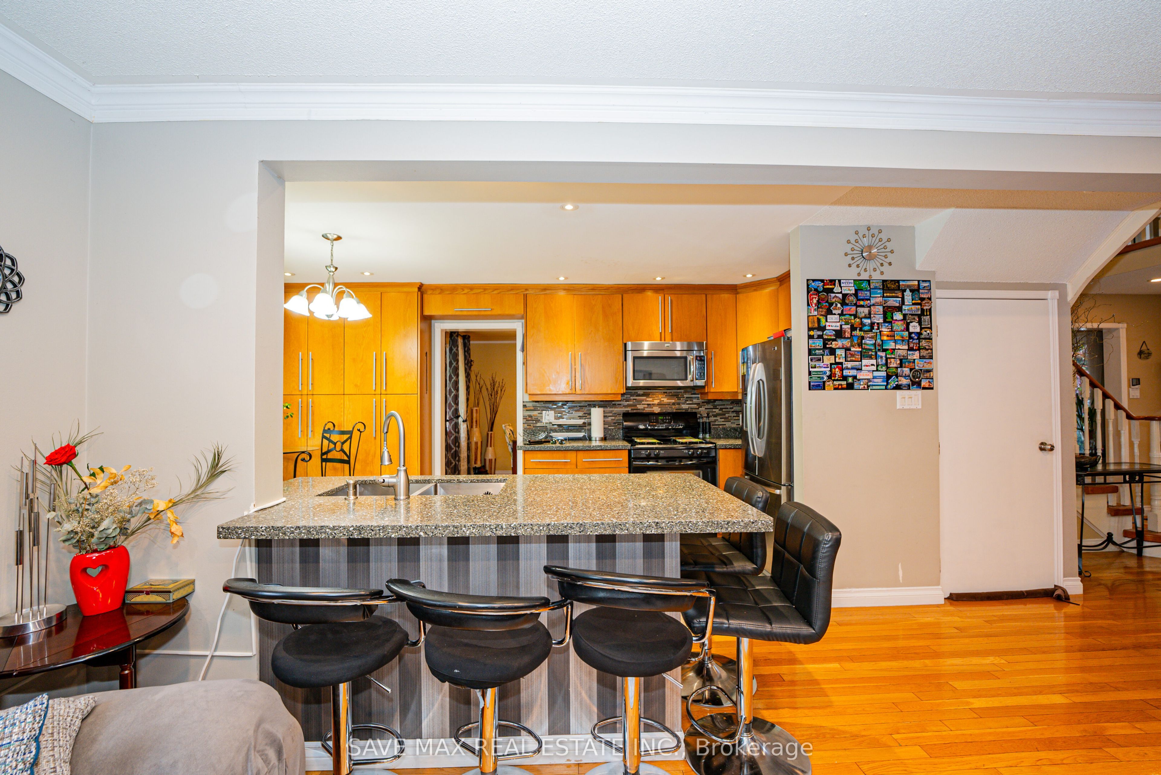 62 Laurelcrest Street Property Photo 15