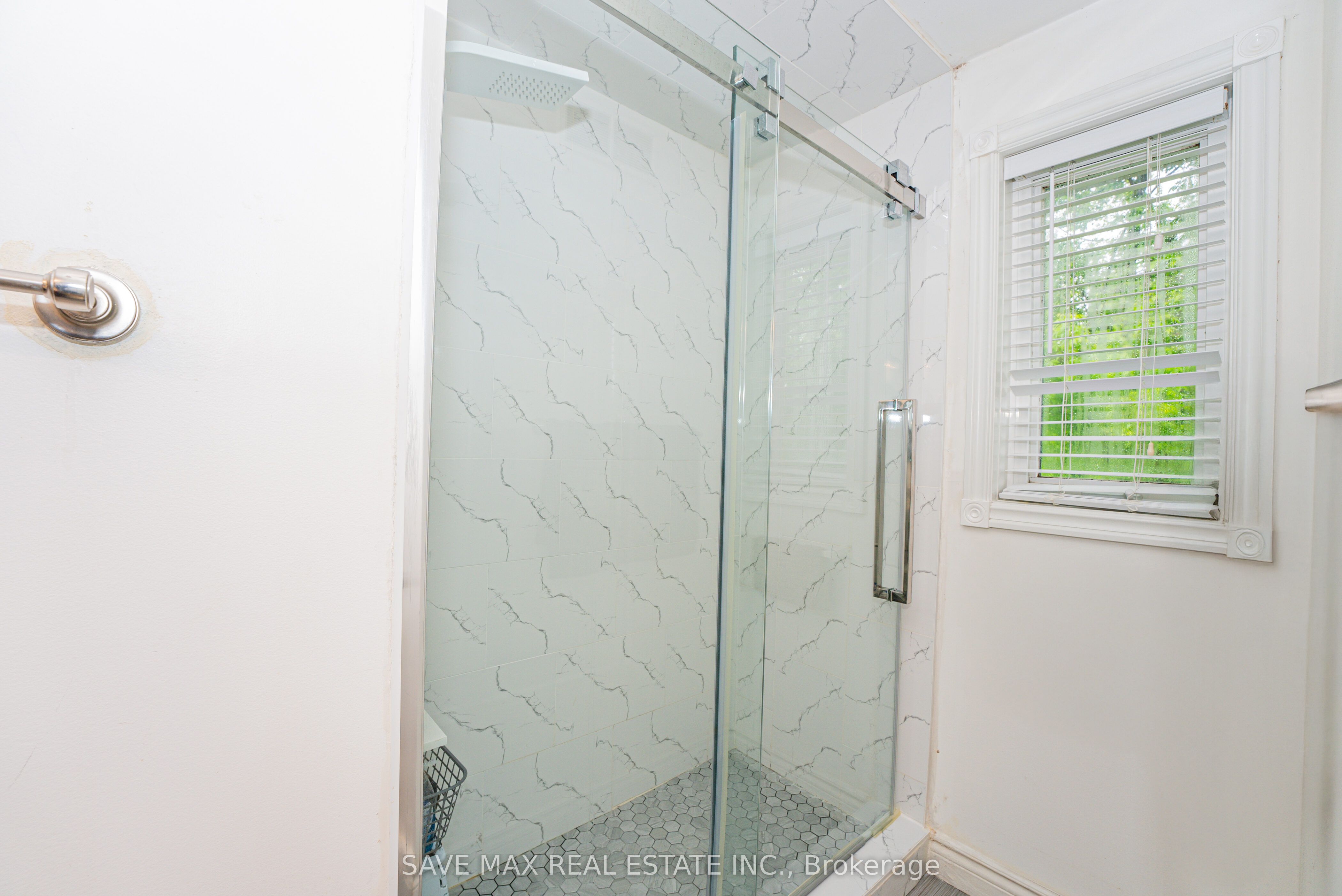 62 Laurelcrest Street Property Photo 29