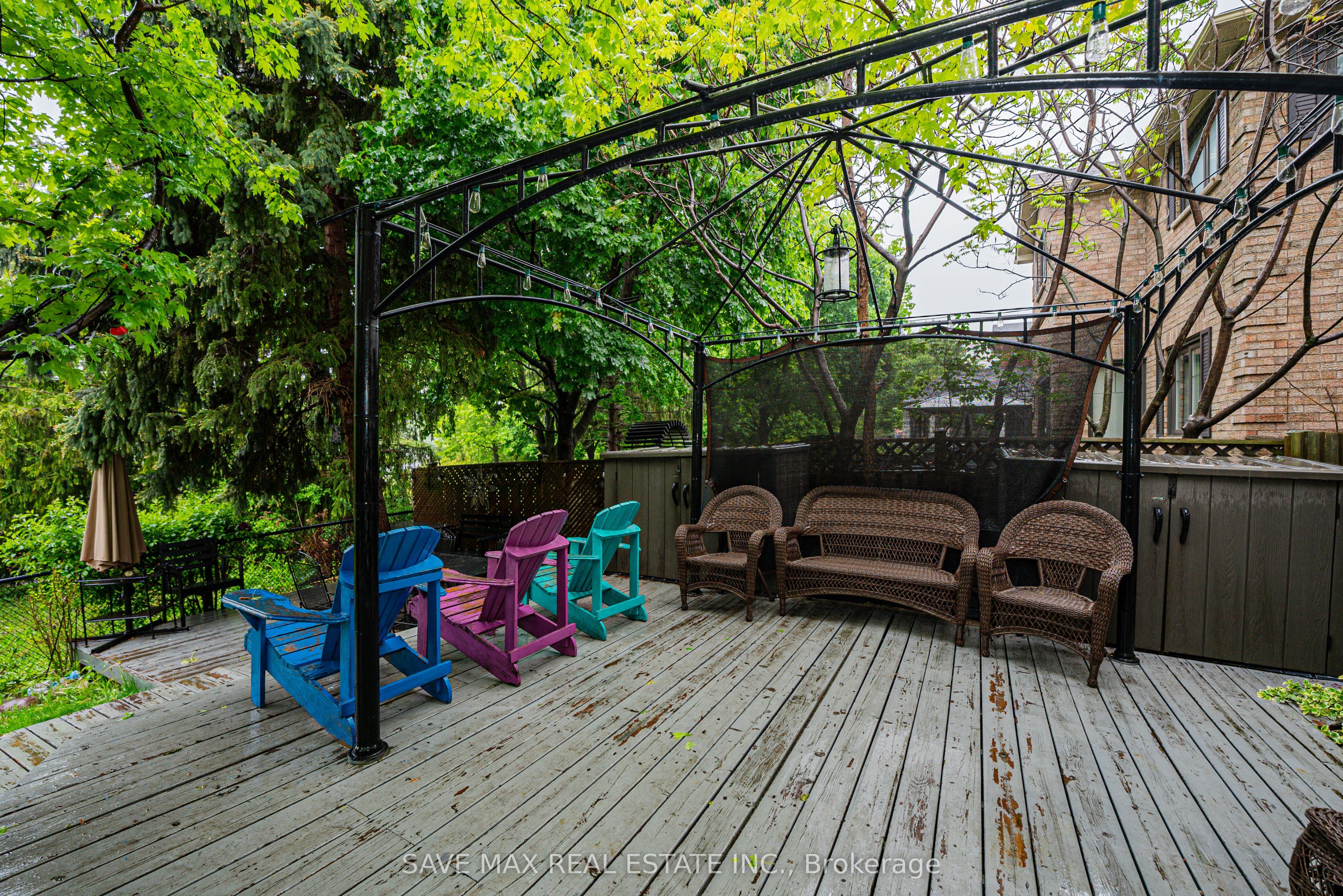 62 Laurelcrest Street Property Photo 39
