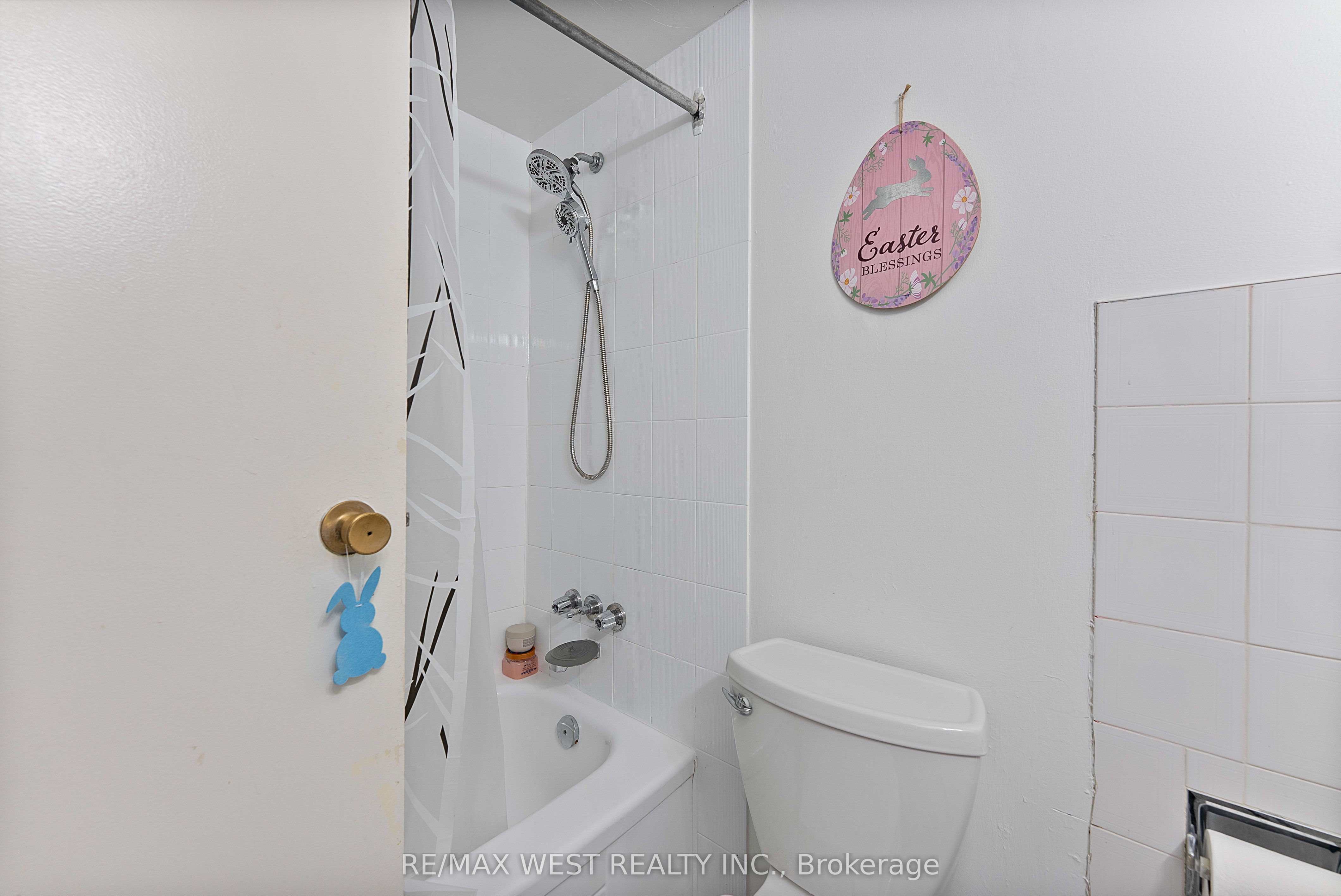 #207 - 238 Albion Road Property Photo 24