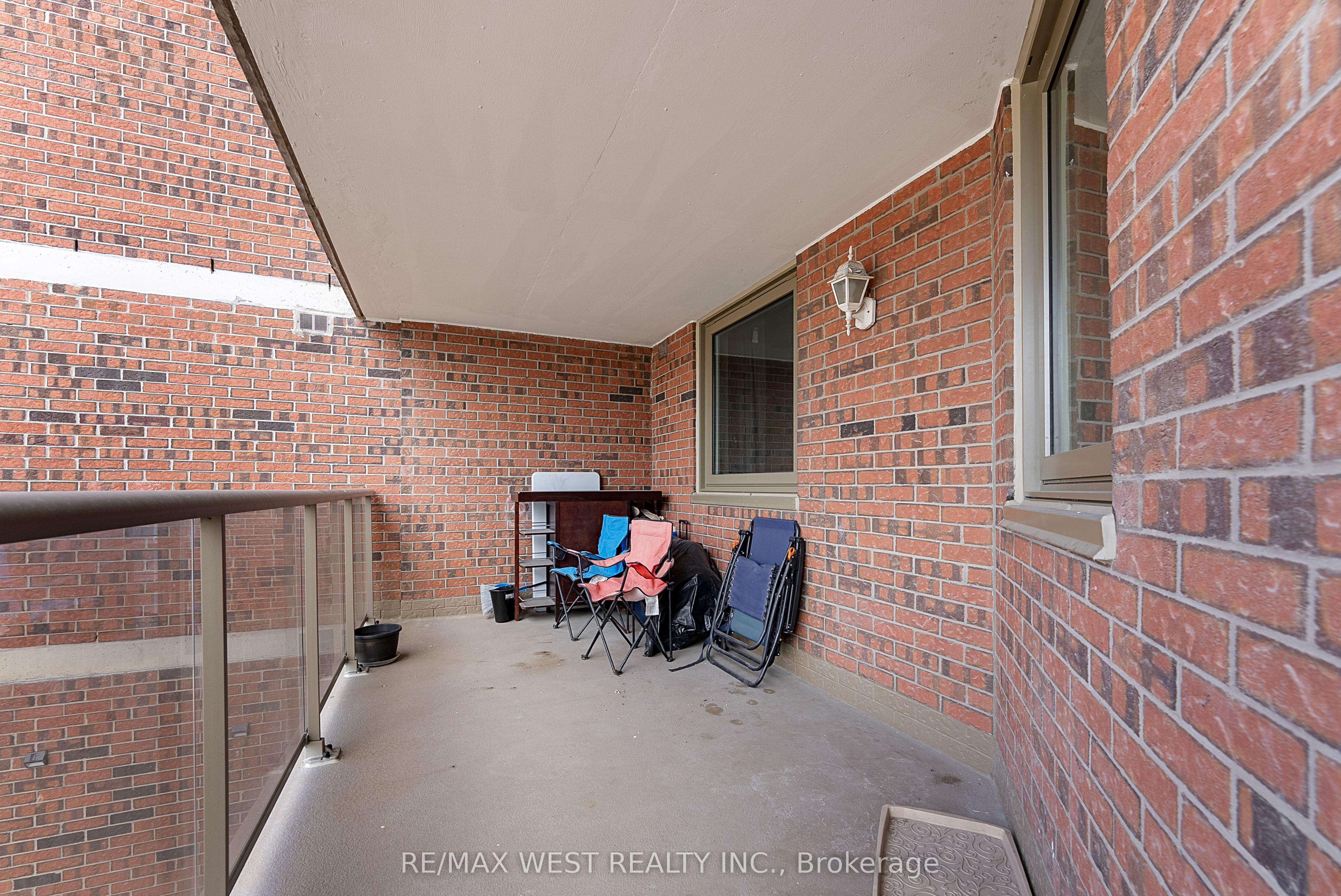 #207 - 238 Albion Road Property Photo 26