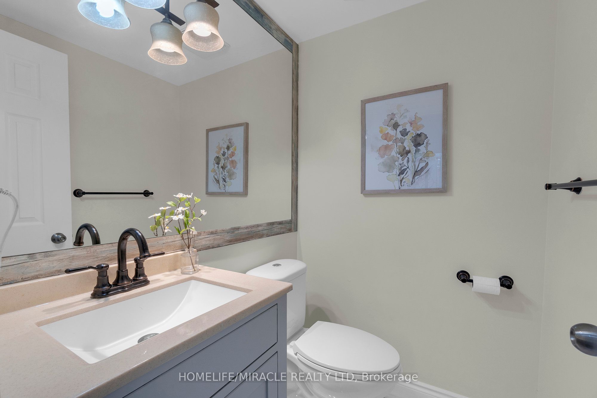 8 Franca Crescent Property Photo 18
