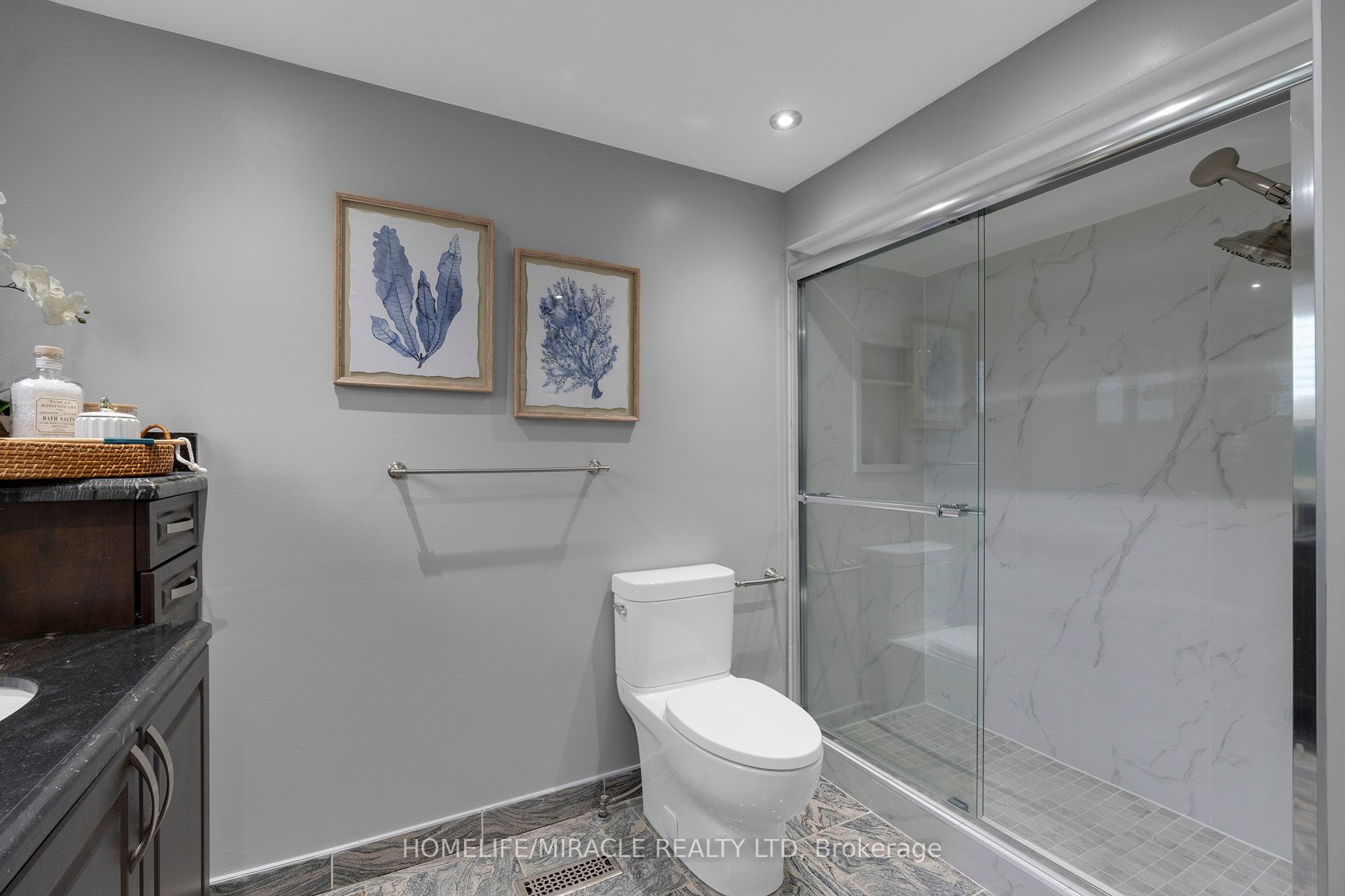 8 Franca Crescent Property Photo 37