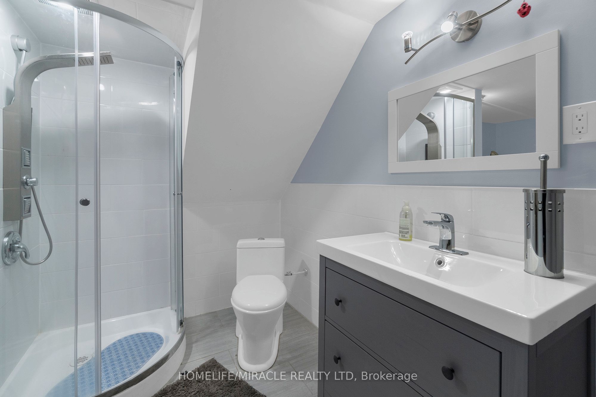8 Franca Crescent Property Photo 44
