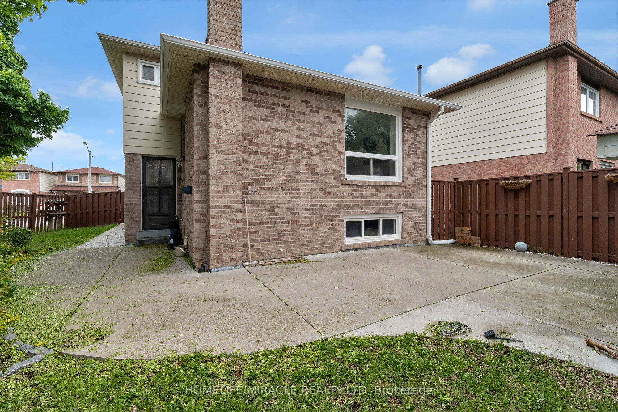 8 Franca Crescent Property Photo 50