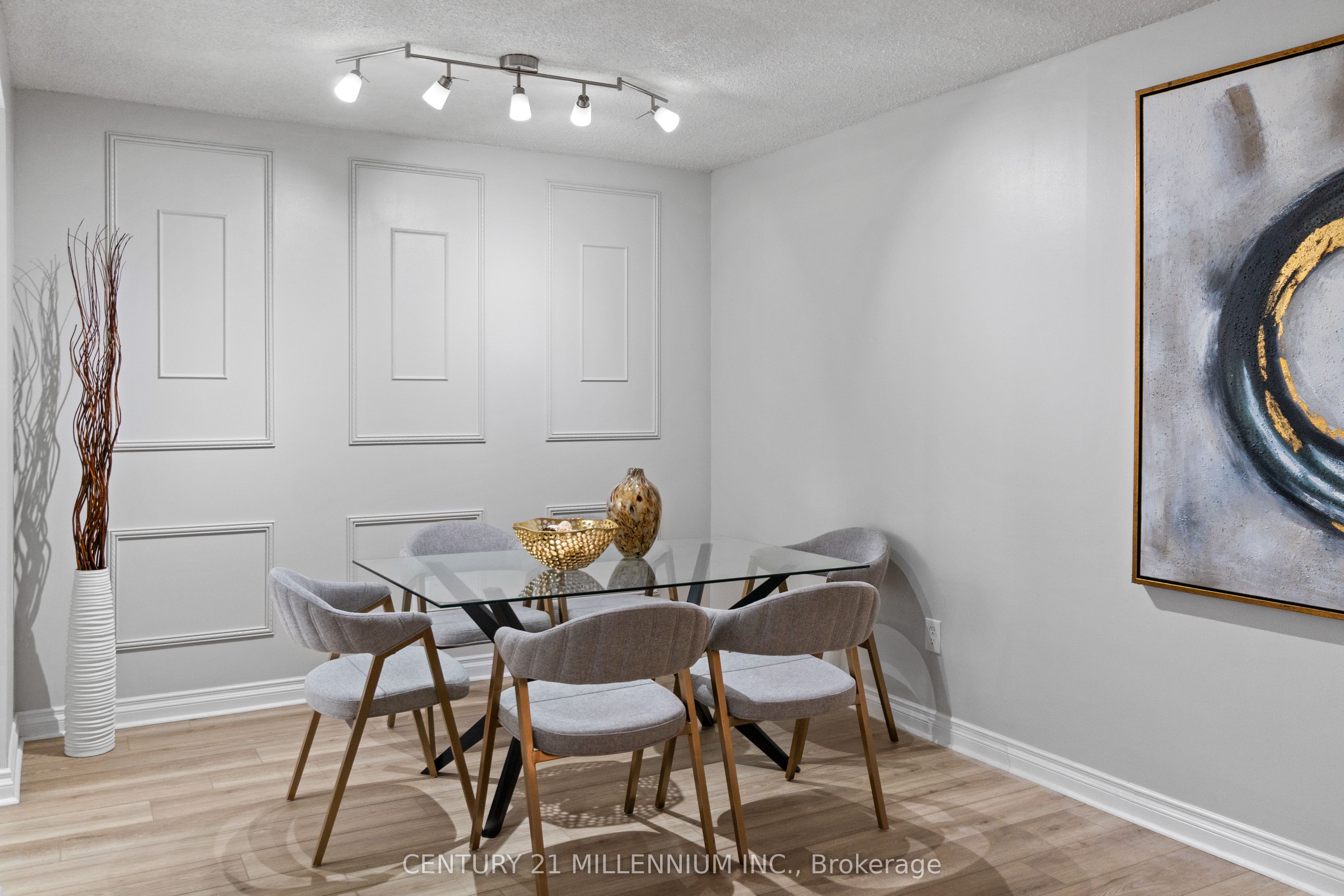#401 - 5 Lisa Street Property Photo 9