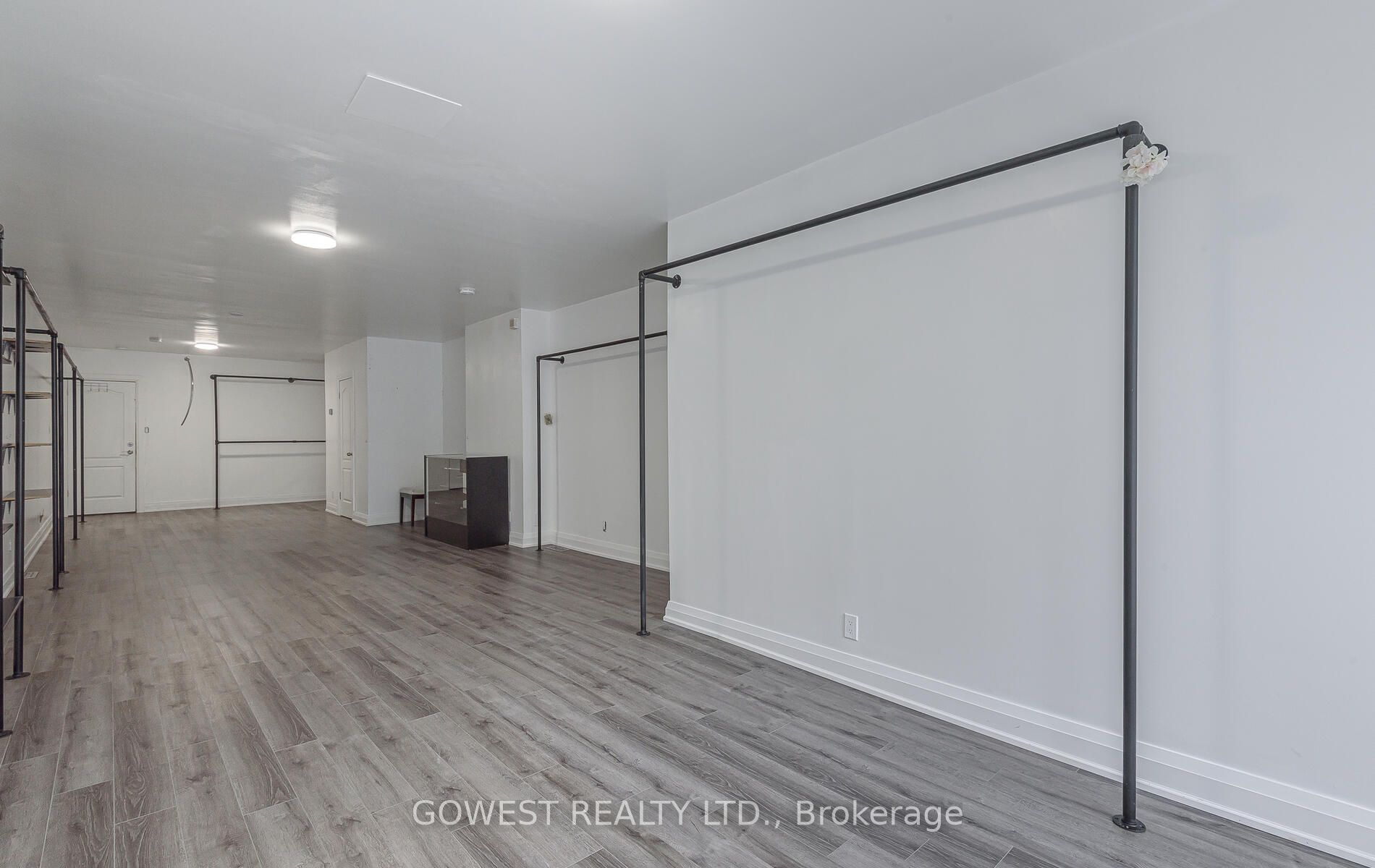 459 Roncesvalles Avenue Property Photo 23