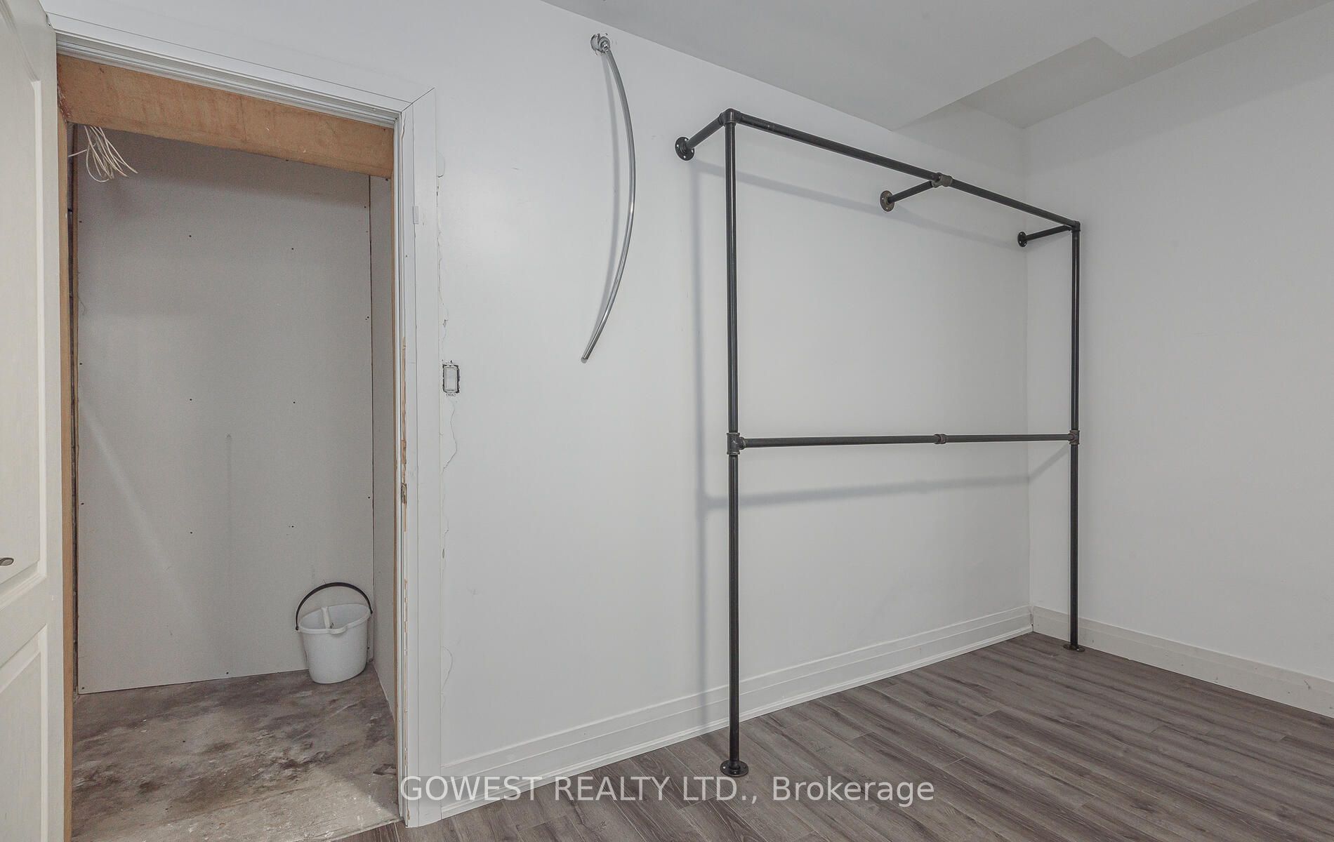 459 Roncesvalles Avenue Property Photo 31