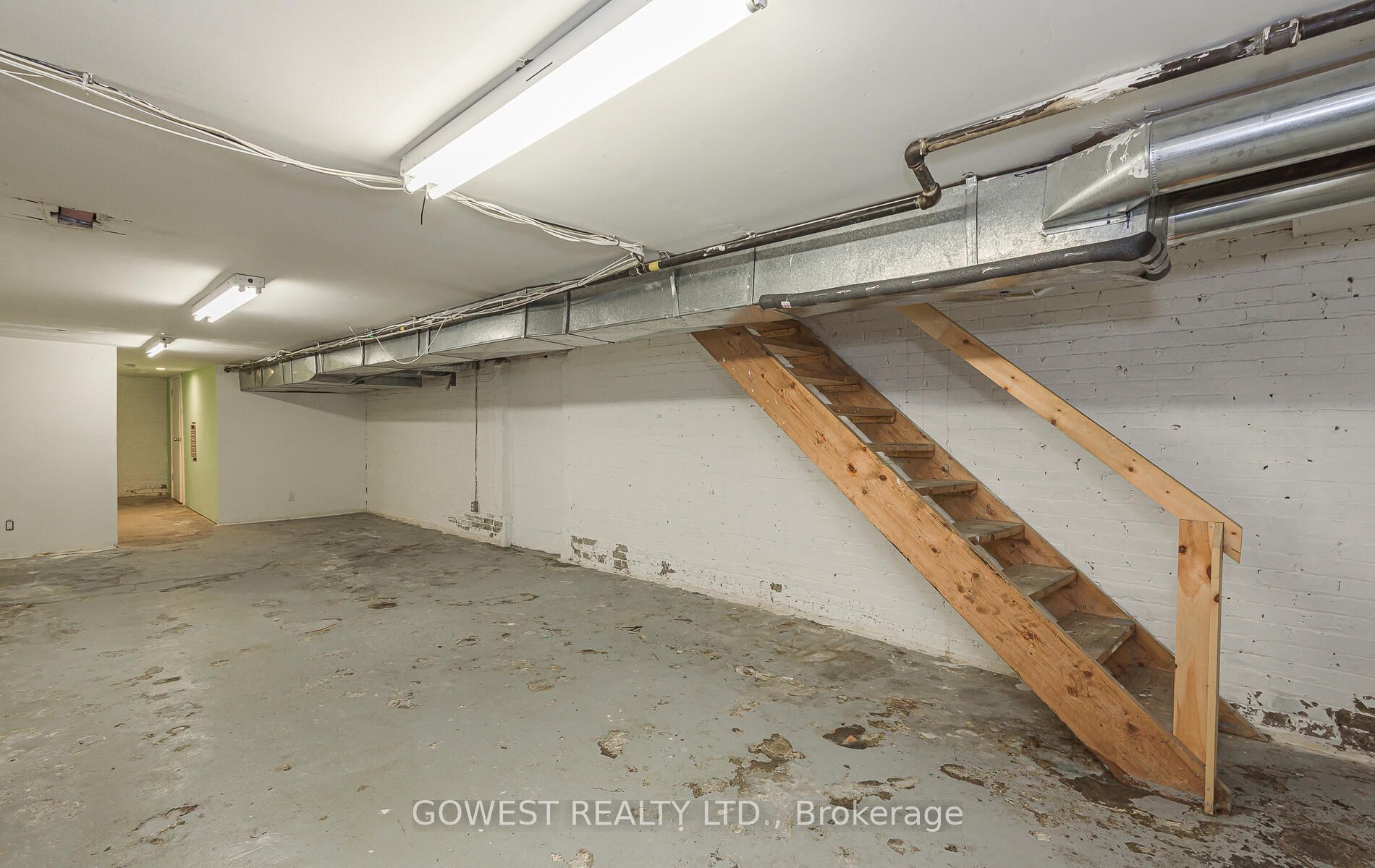 459 Roncesvalles Avenue Property Photo 33