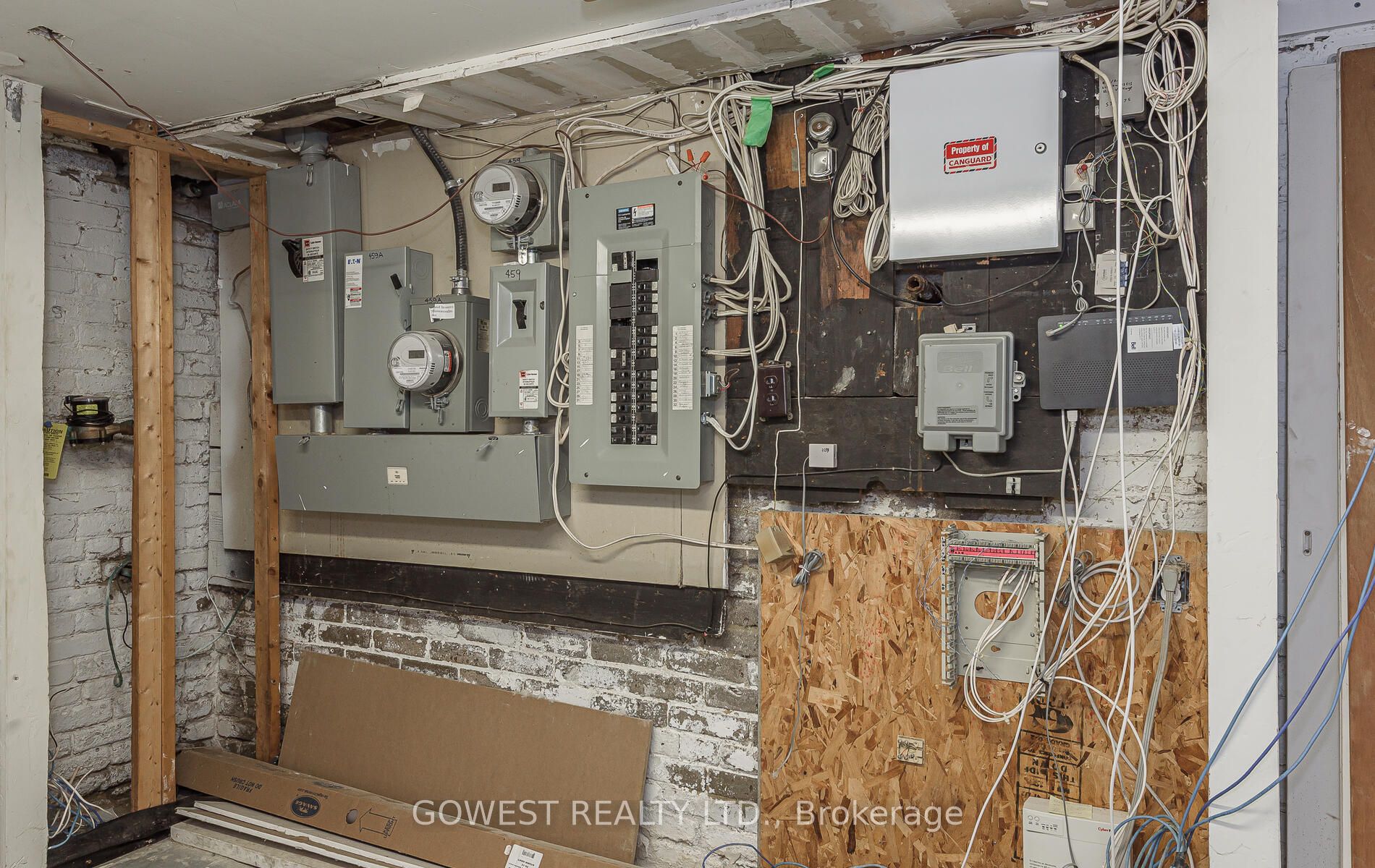459 Roncesvalles Avenue Property Photo 35
