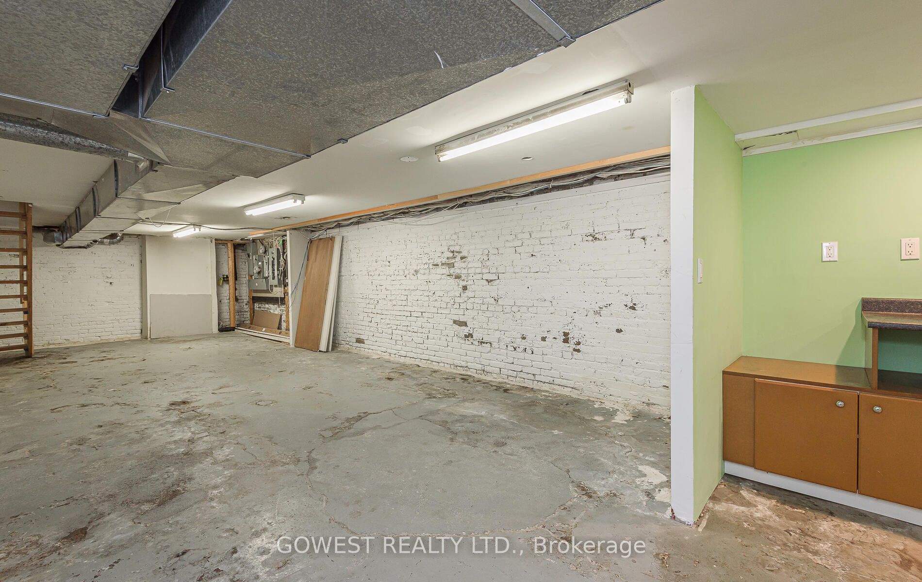 459 Roncesvalles Avenue Property Photo 37