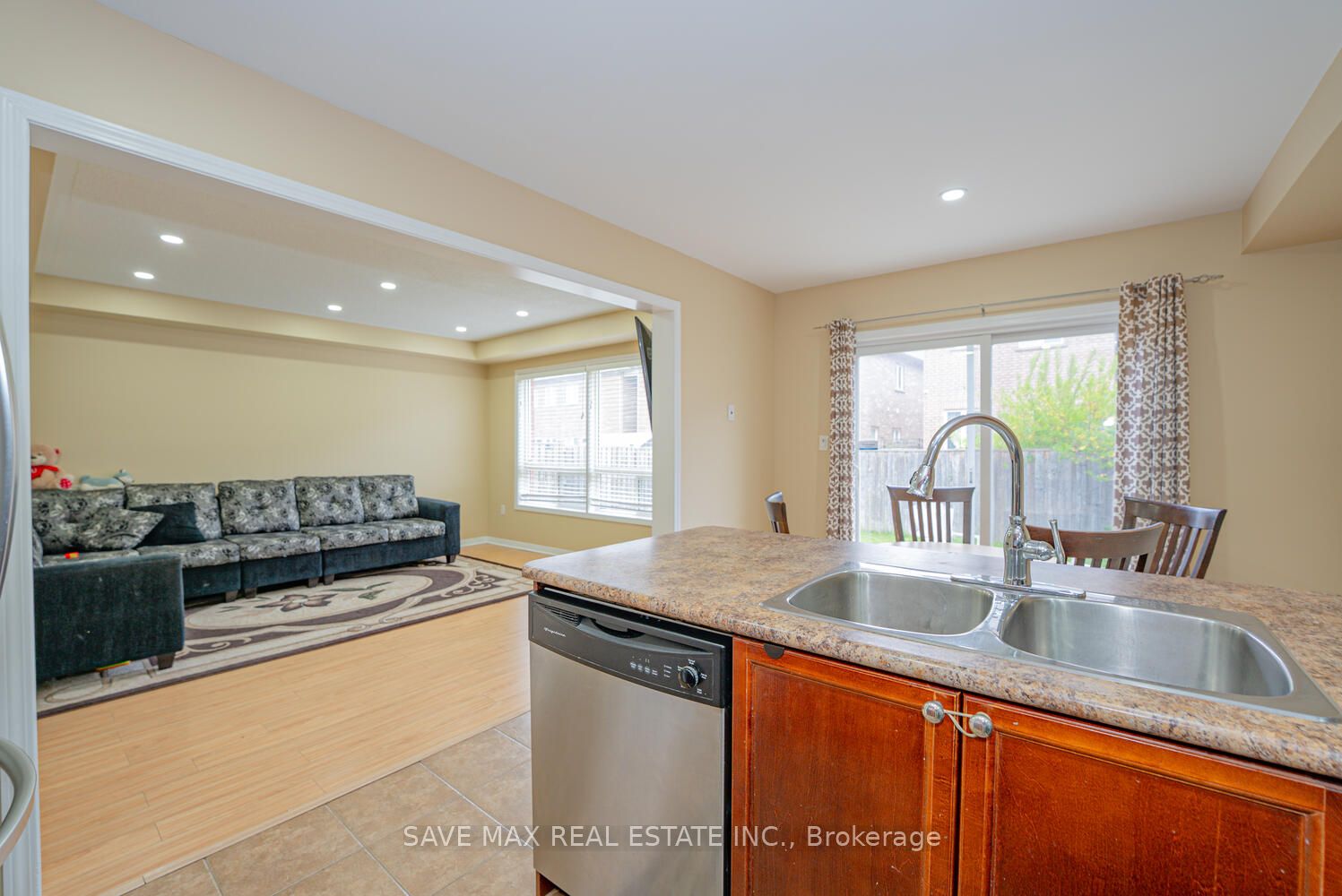 114 Decker Hollow Circle Property Photo 18