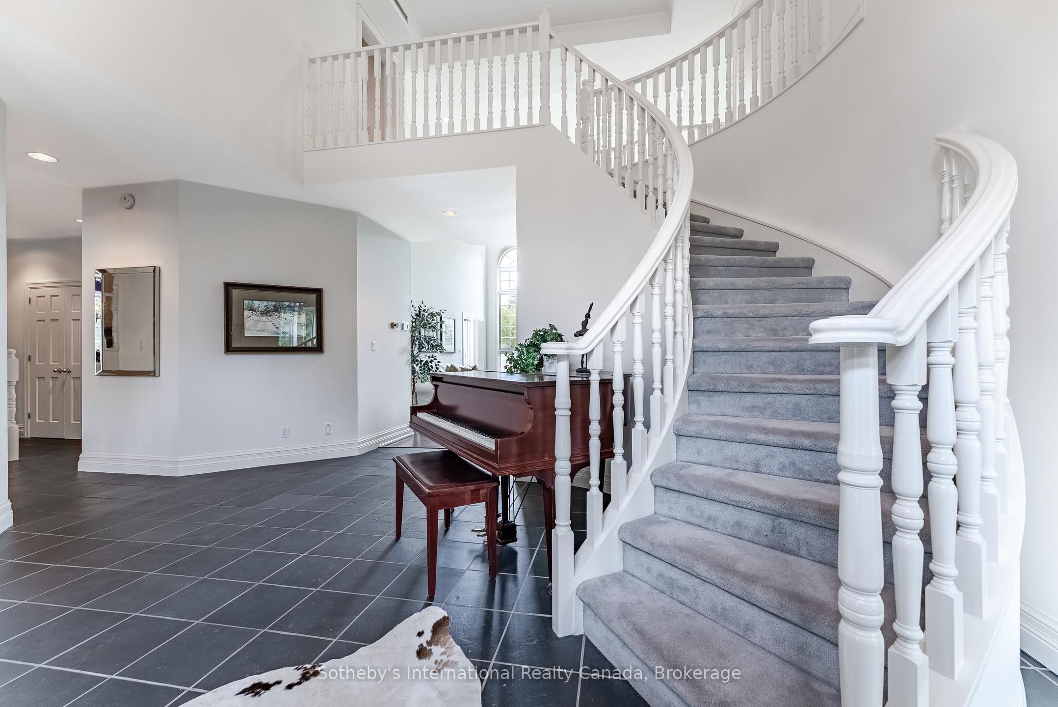 14301 Sixth Line Property Photo 10