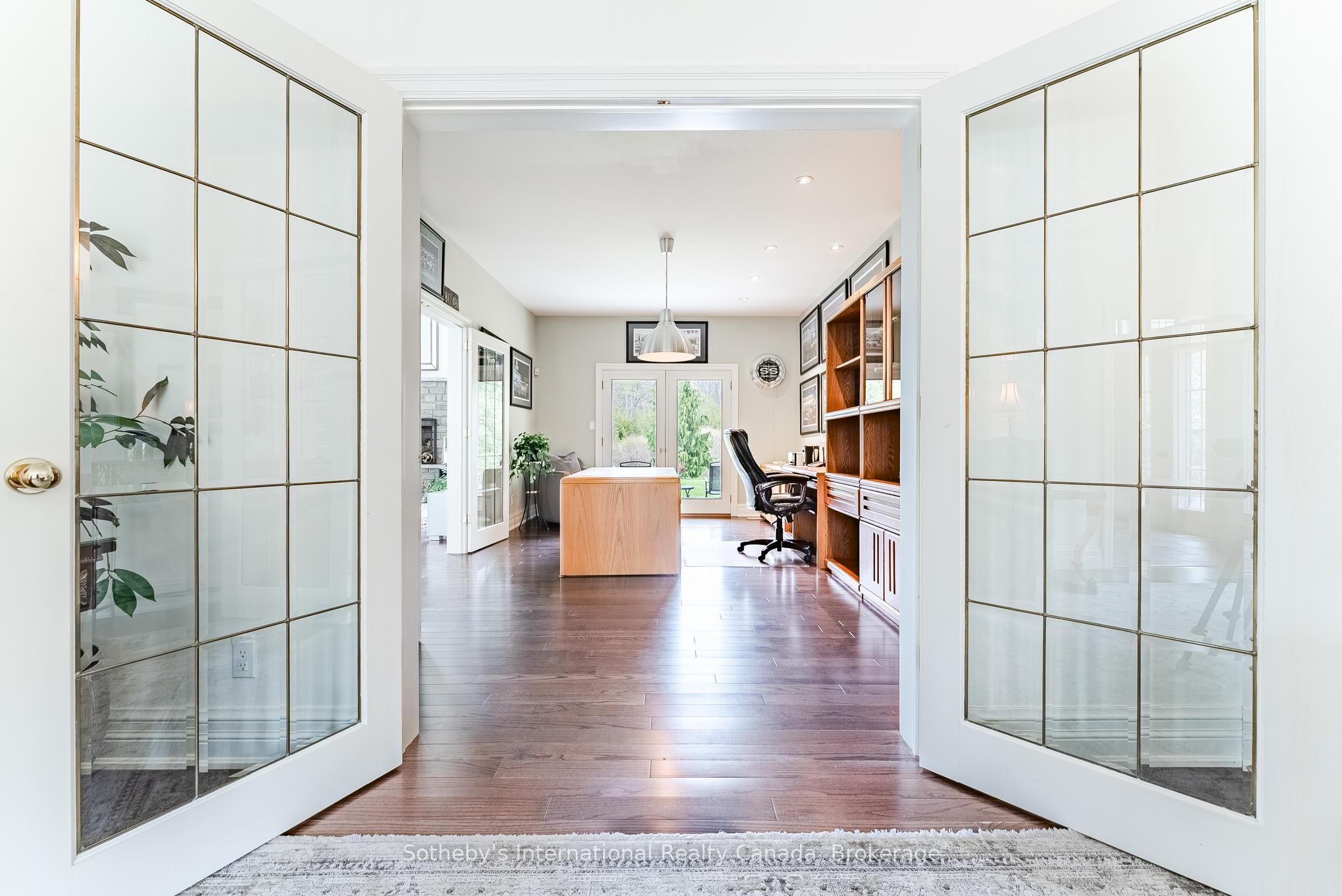 14301 Sixth Line Property Photo 13