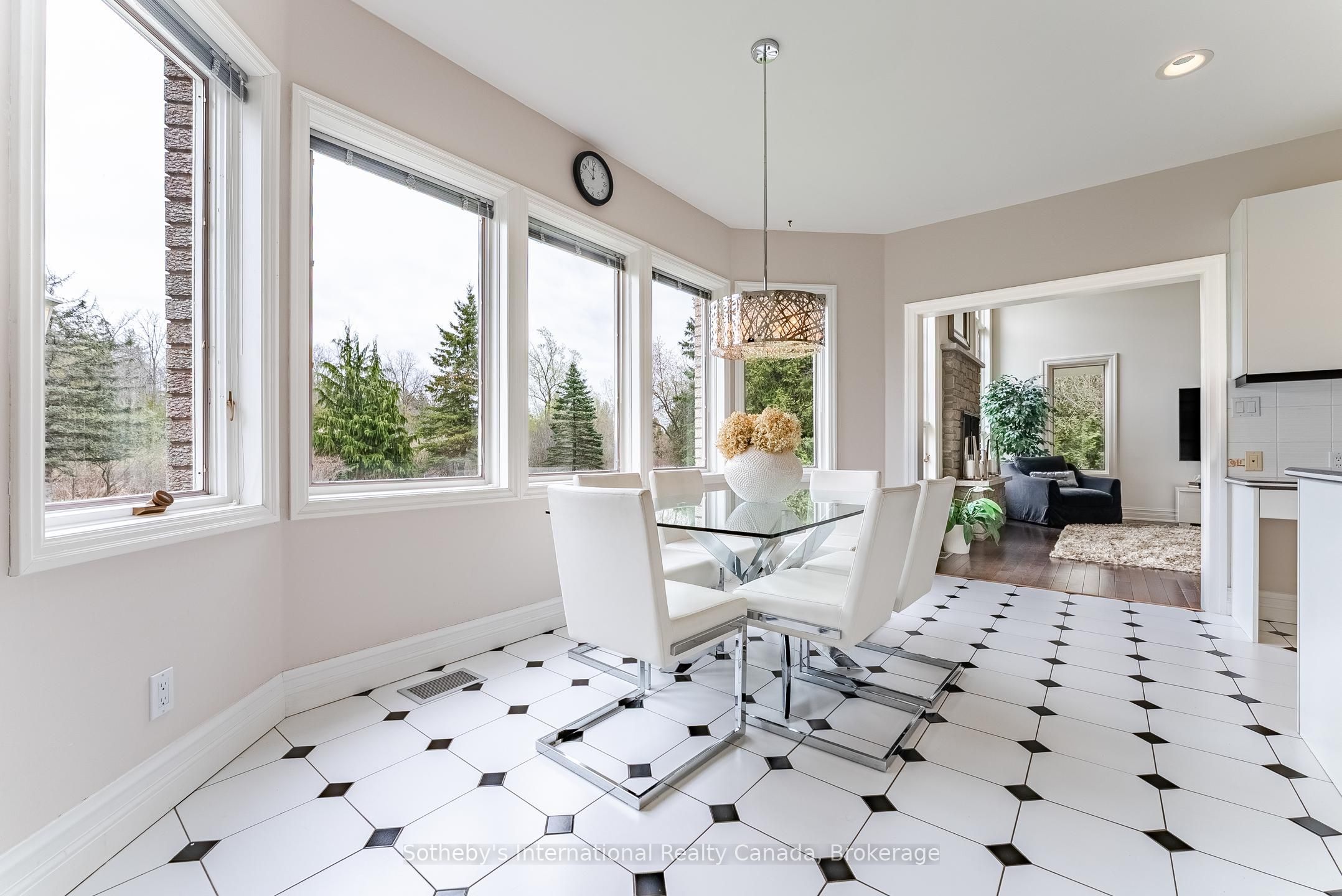 14301 Sixth Line Property Photo 22