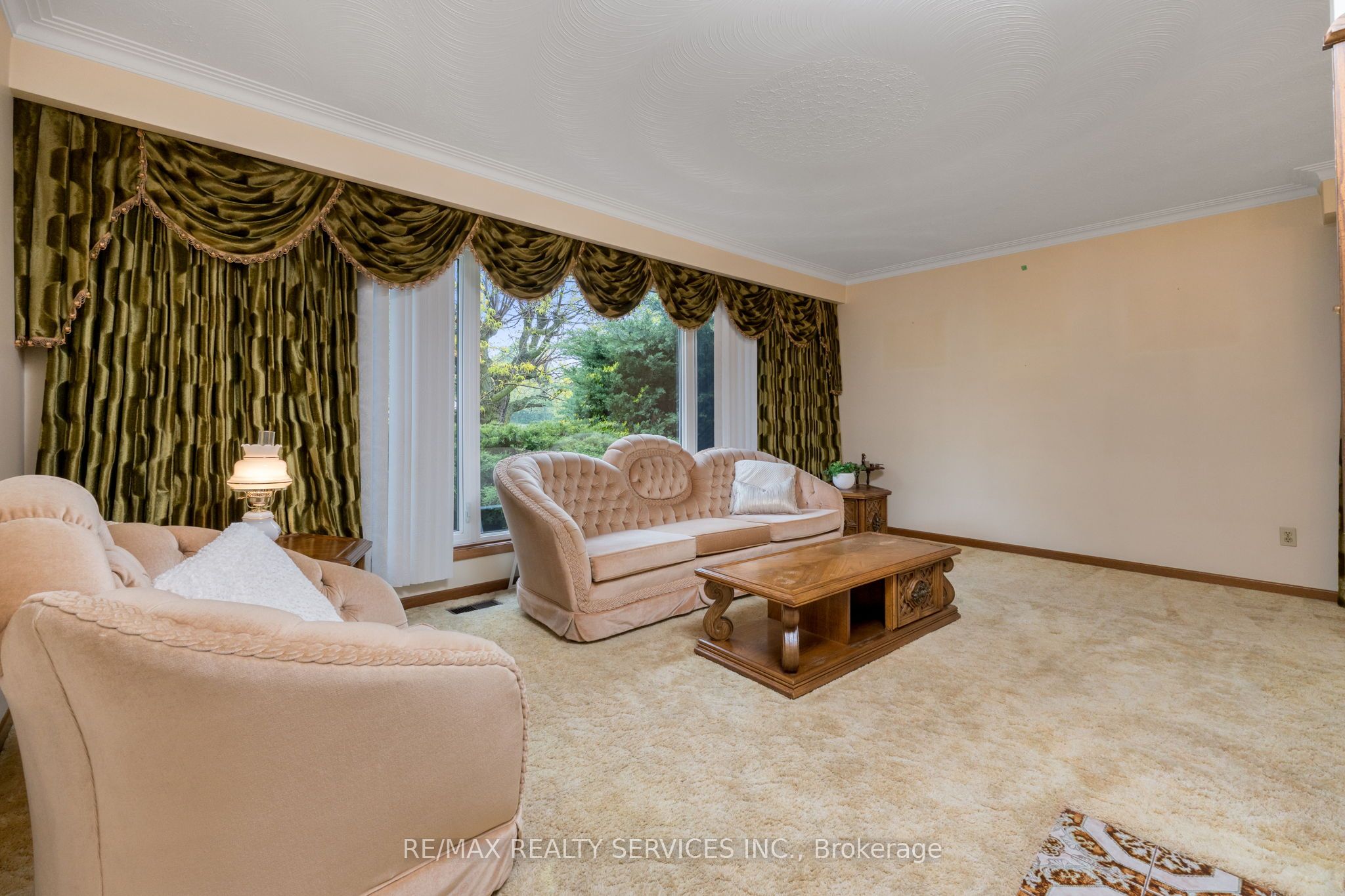 257 Elizabeth Street Property Photo 10
