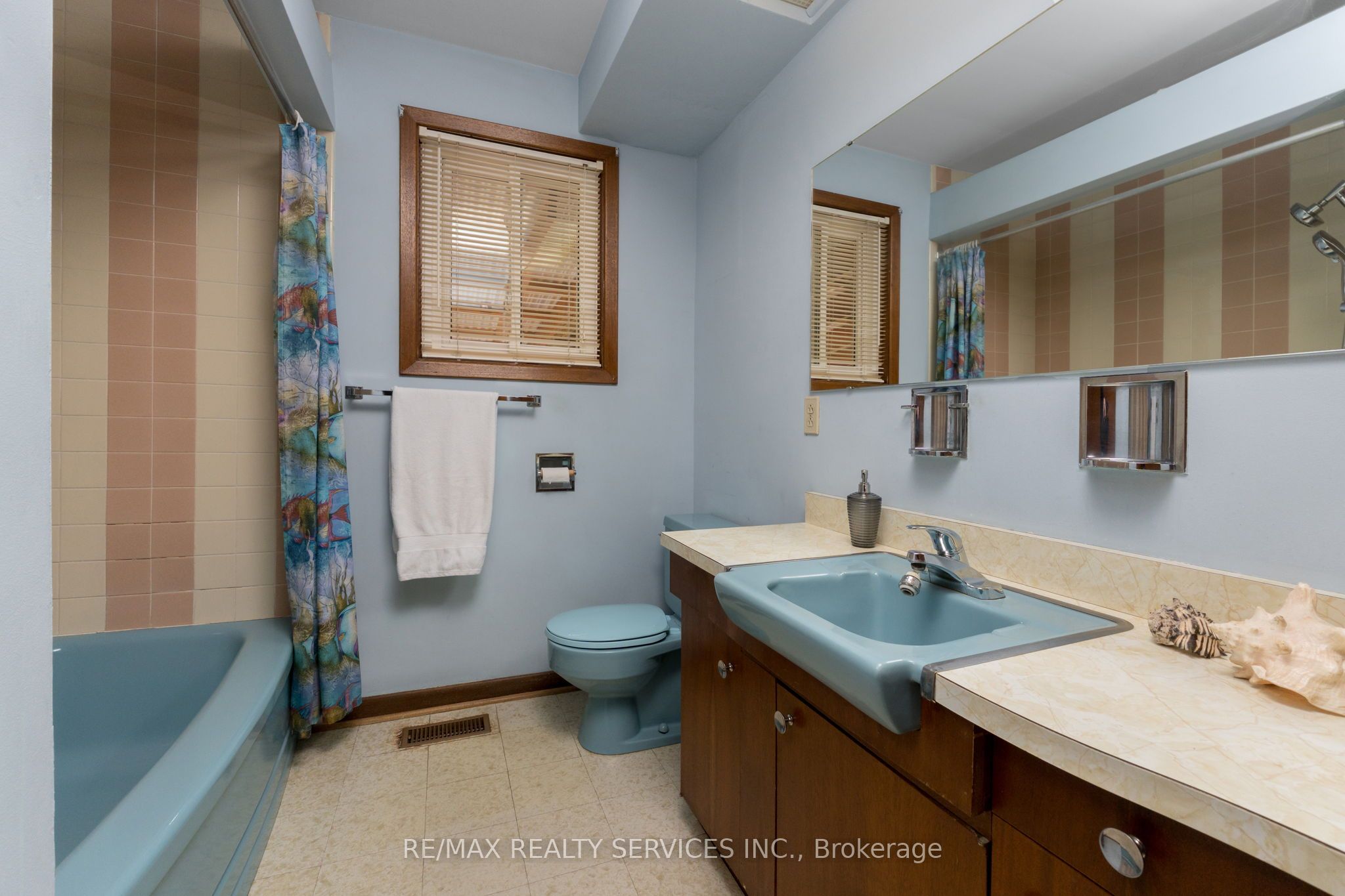 257 Elizabeth Street Property Photo 23