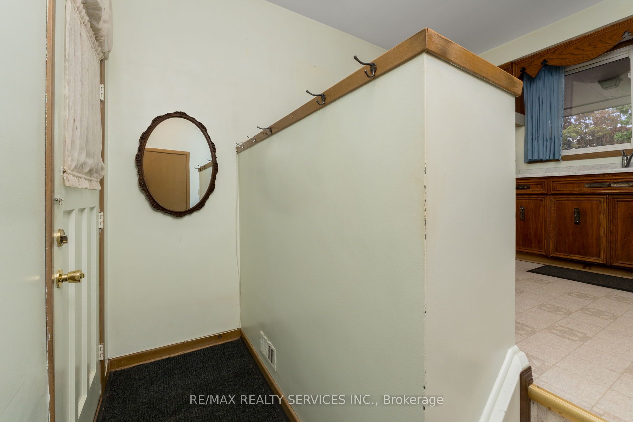 257 Elizabeth Street Property Photo 31