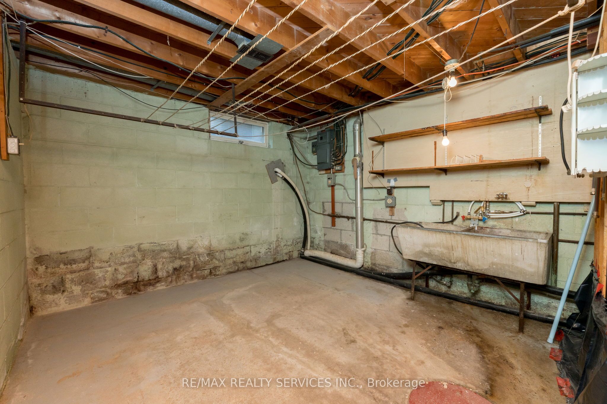 257 Elizabeth Street Property Photo 34