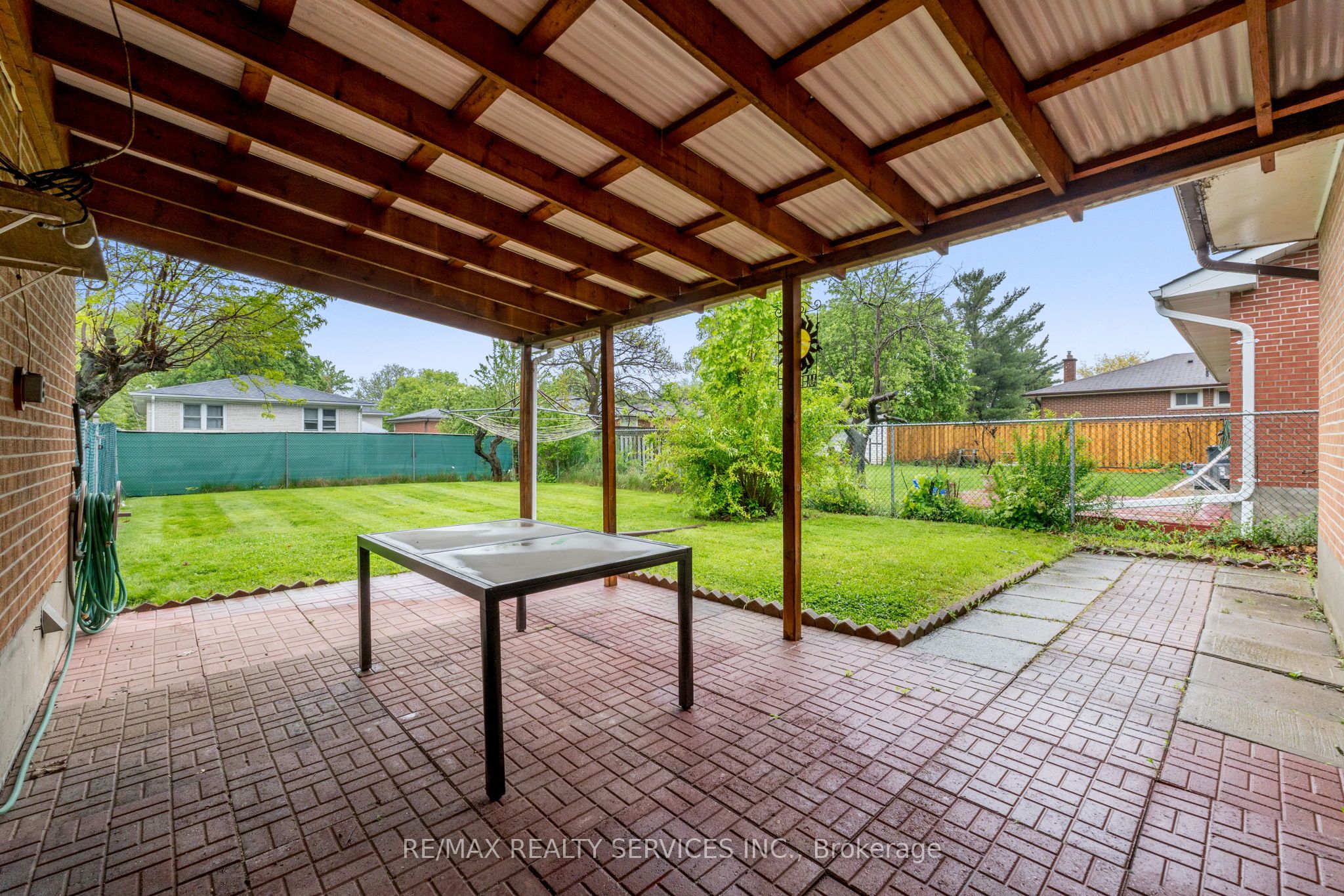 257 Elizabeth Street Property Photo 39